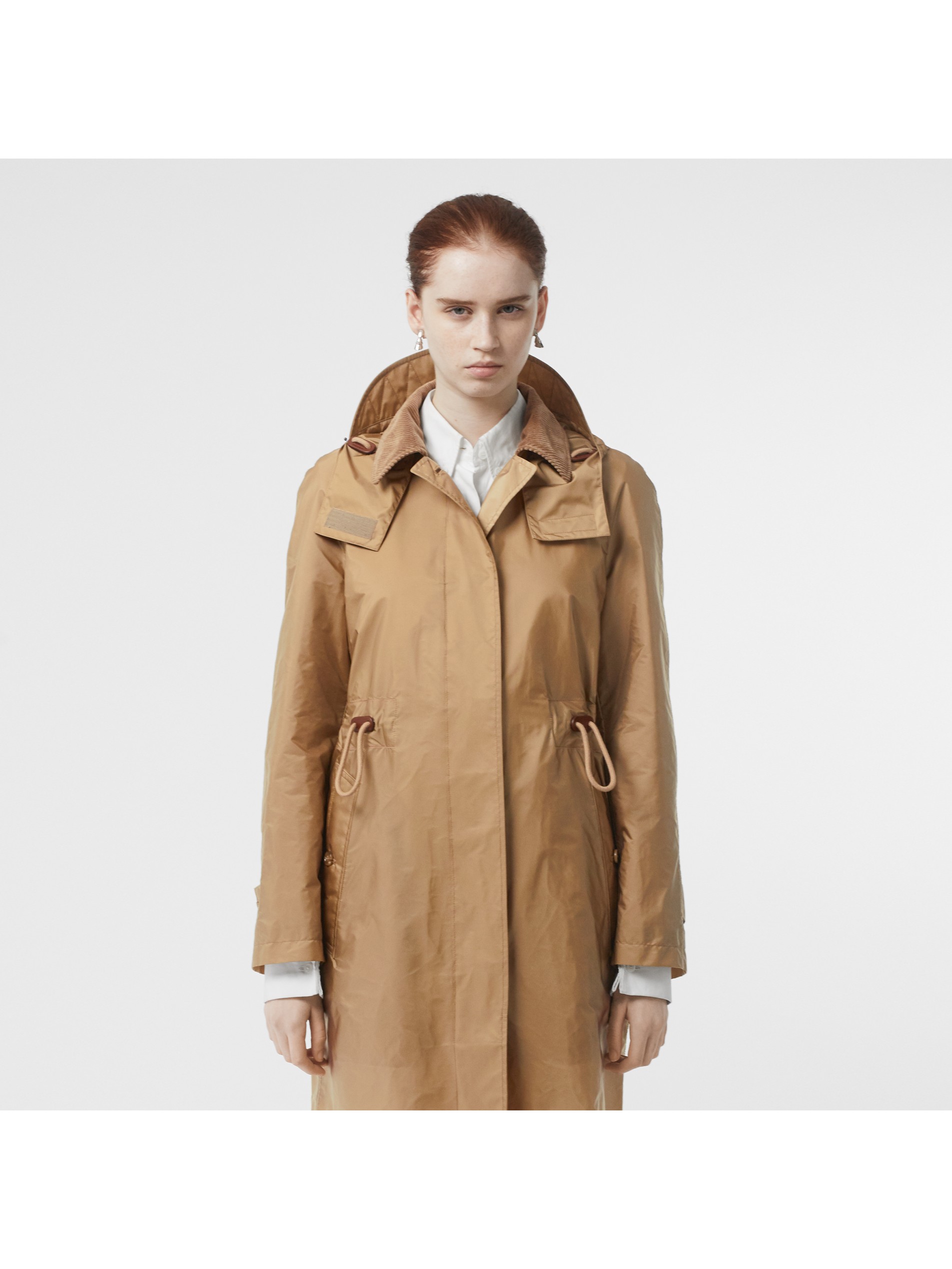 可拆式连帽塔夫绸风雪大衣