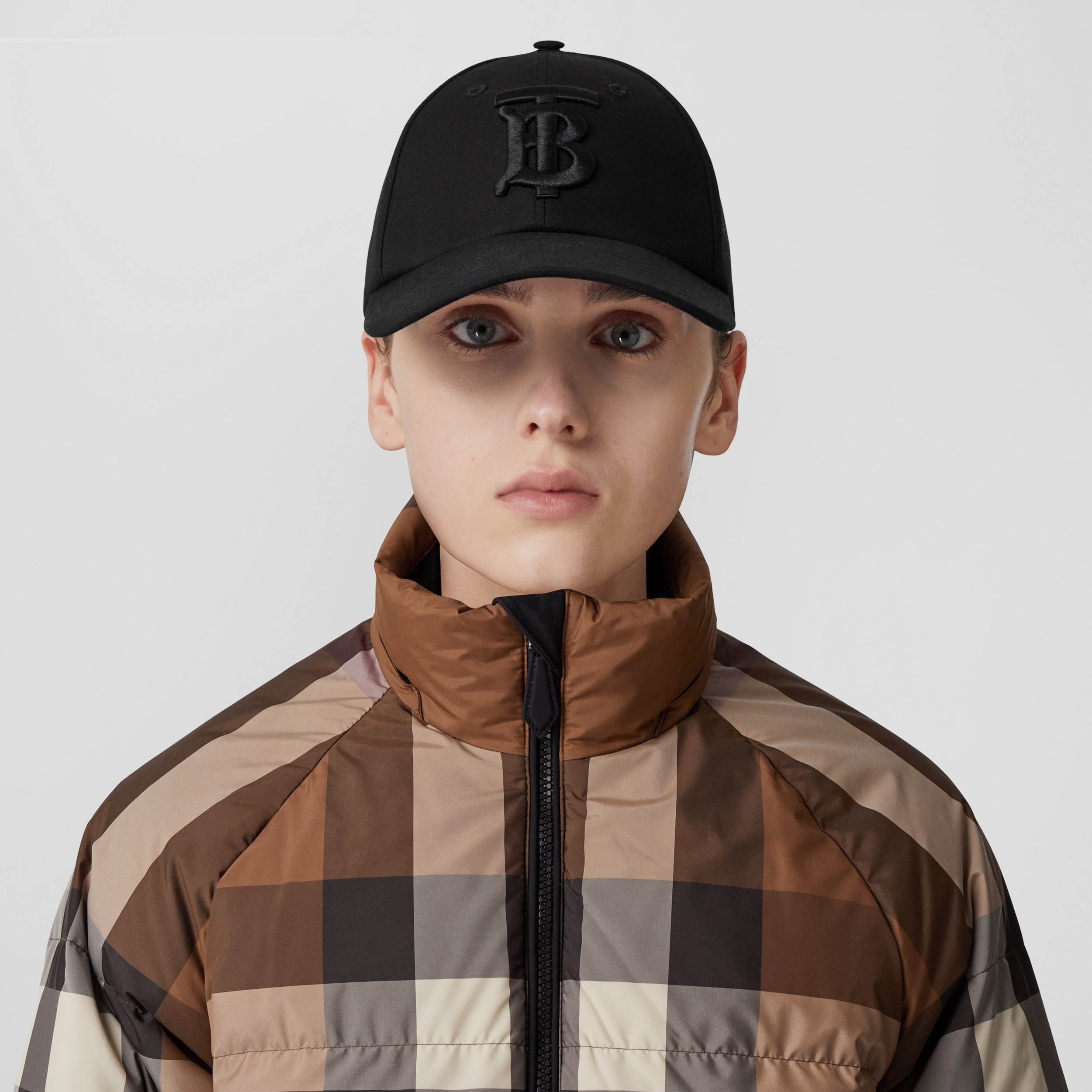Detachable Hood Check Puffer Jacket in Dark Birch Brown - Women | Burberry® Official - 2