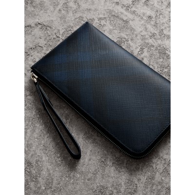 burberry travel wallet