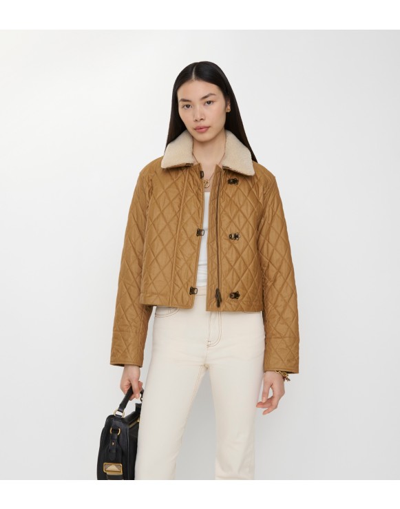 ウィメンズ デザイナーキルティングジャケット | Burberry® 公式サイト