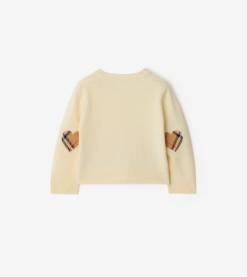 12AF7BEE-98BE-4CAC-8B68-