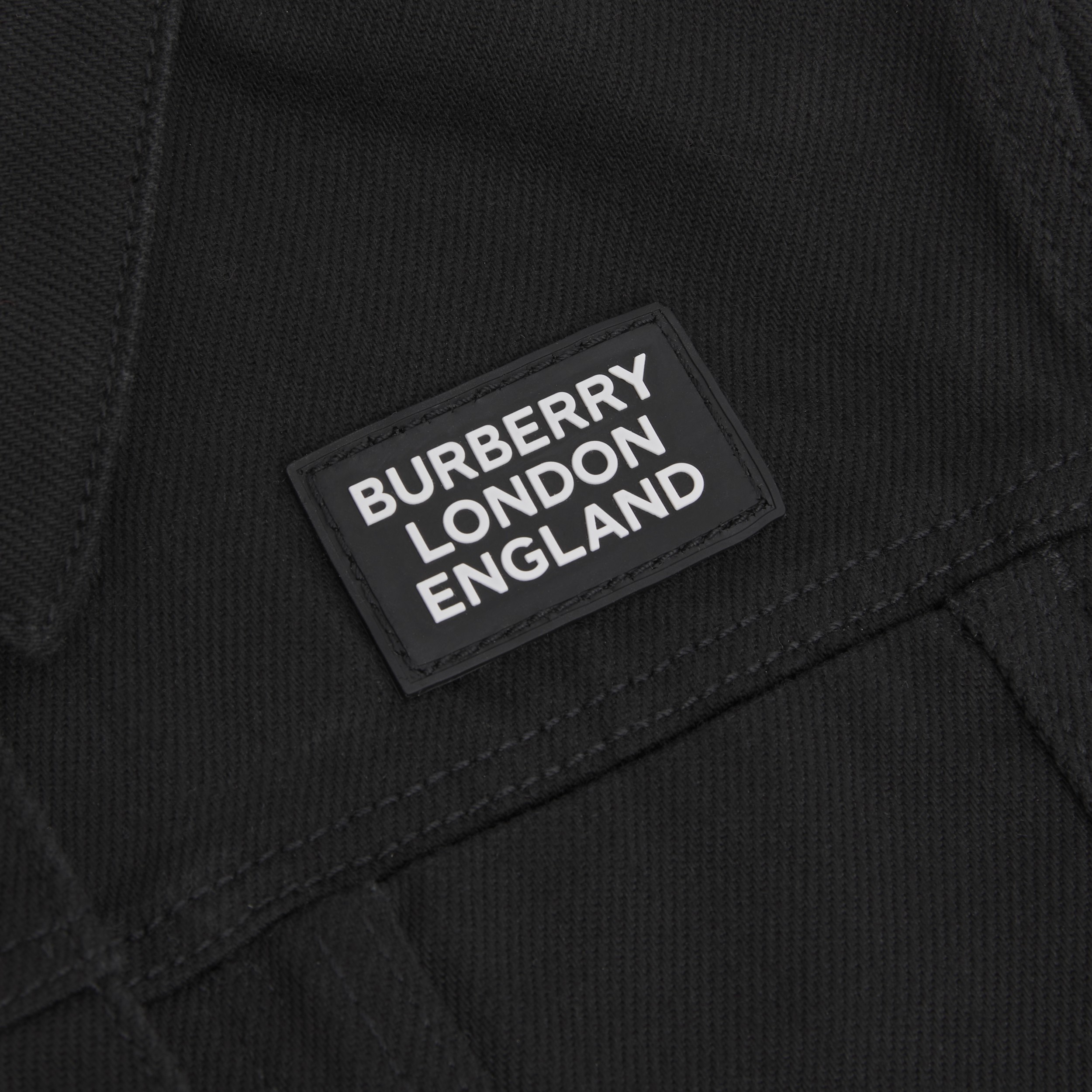 Gå glip af Shah Daggry Logo Appliqué Japanese Denim Jacket in Black | Burberry United Kingdom