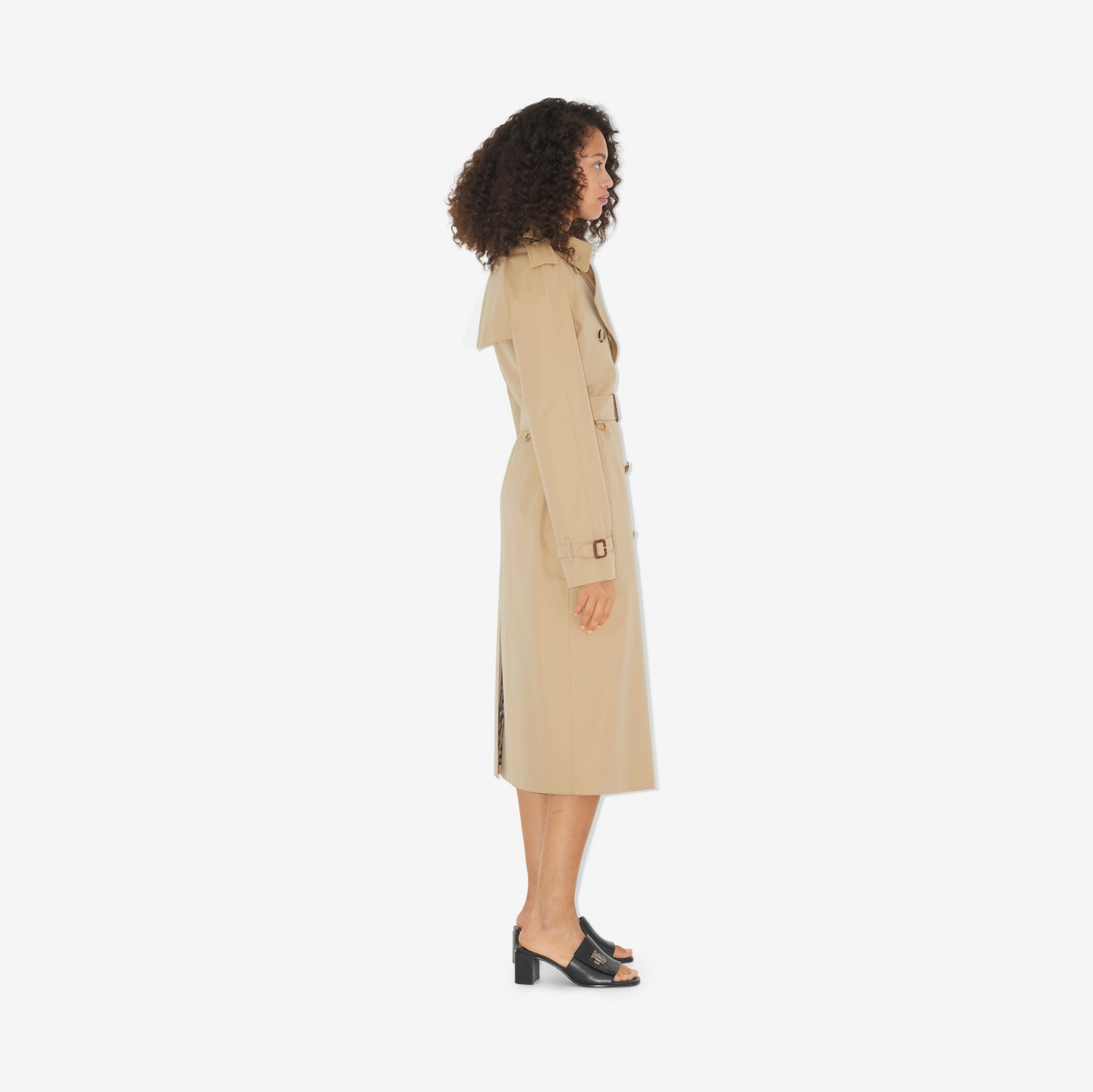 滑铁卢版型 – 长款 Heritage Trench 风衣 (蜂蜜色) - 女士 | Burberry® 博柏利官网