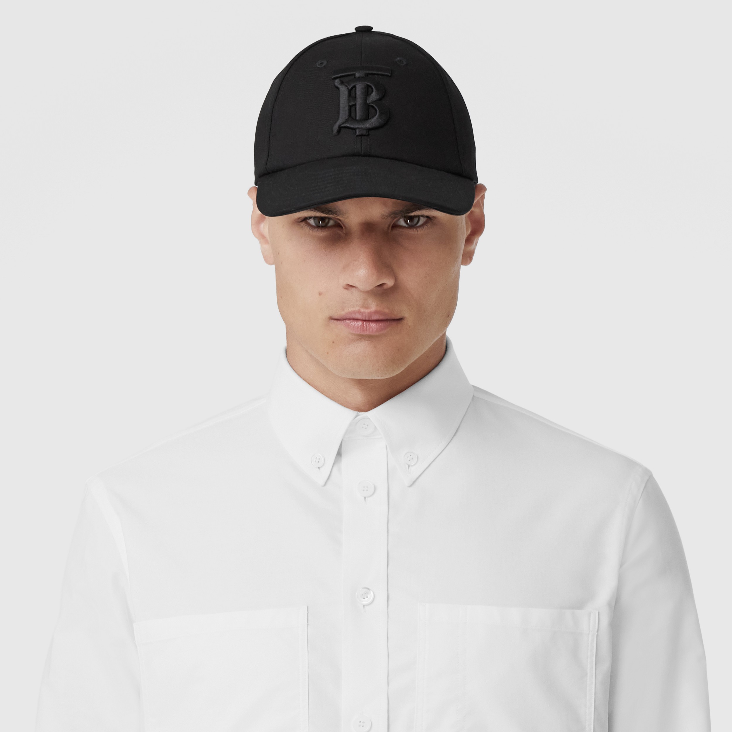 Camisa Oxford oversize de algodão com estampa Equestrian Knight (Branco Óptico) - Homens | Burberry® oficial - 2