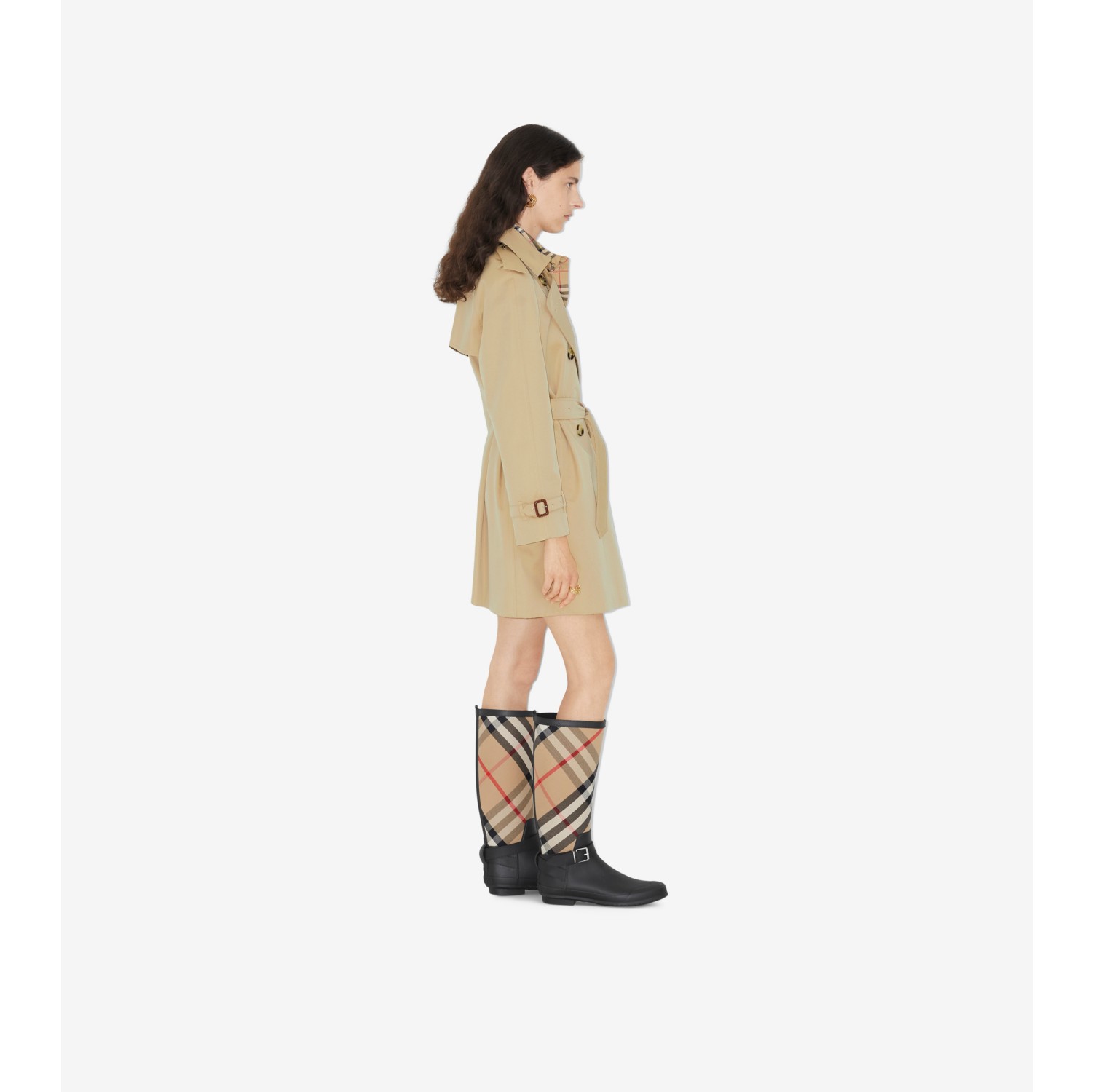 Trench coat de gabardine curto