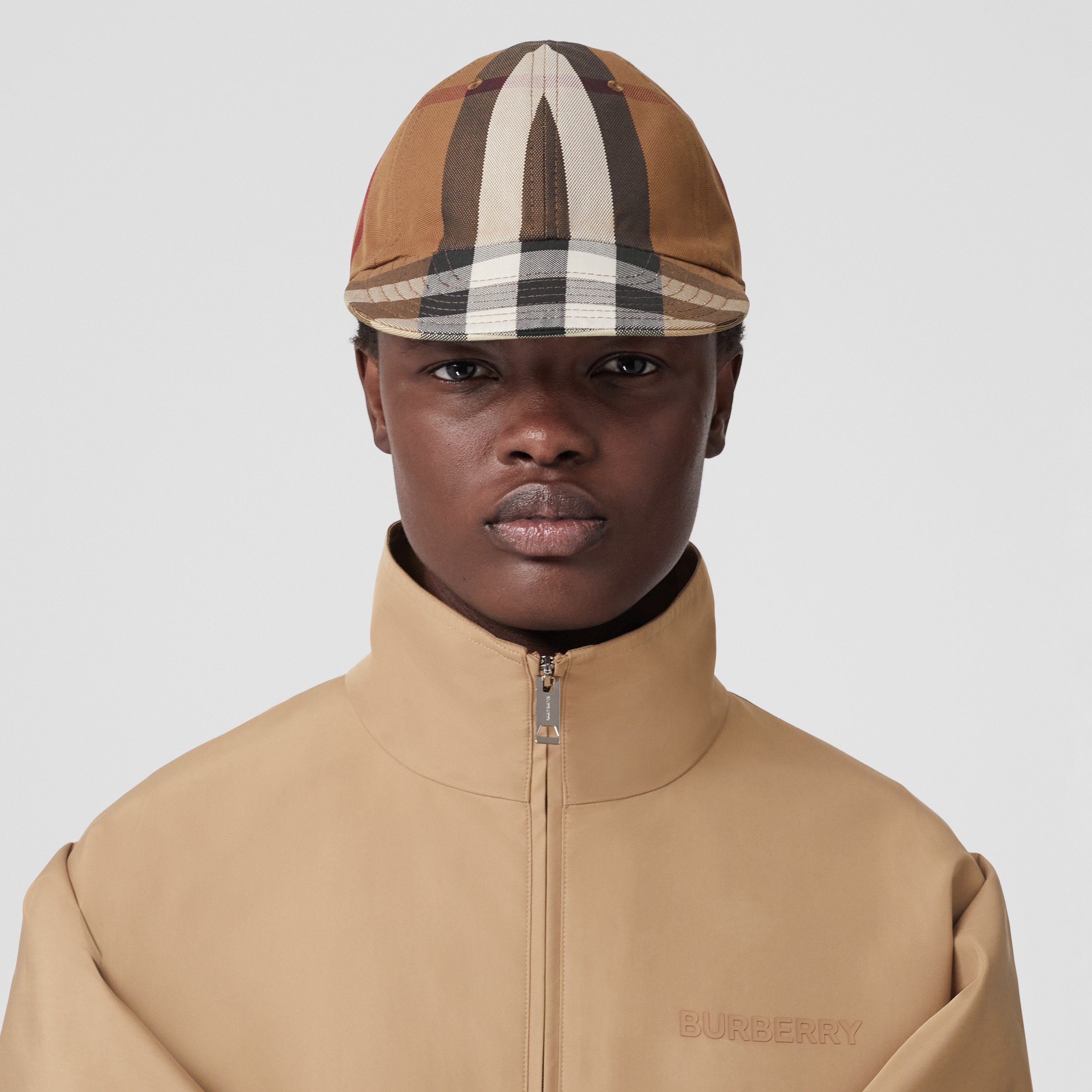 Reversible Vintage Check Cotton Baseball Cap in Archive Beige | Burberry® Official - 3