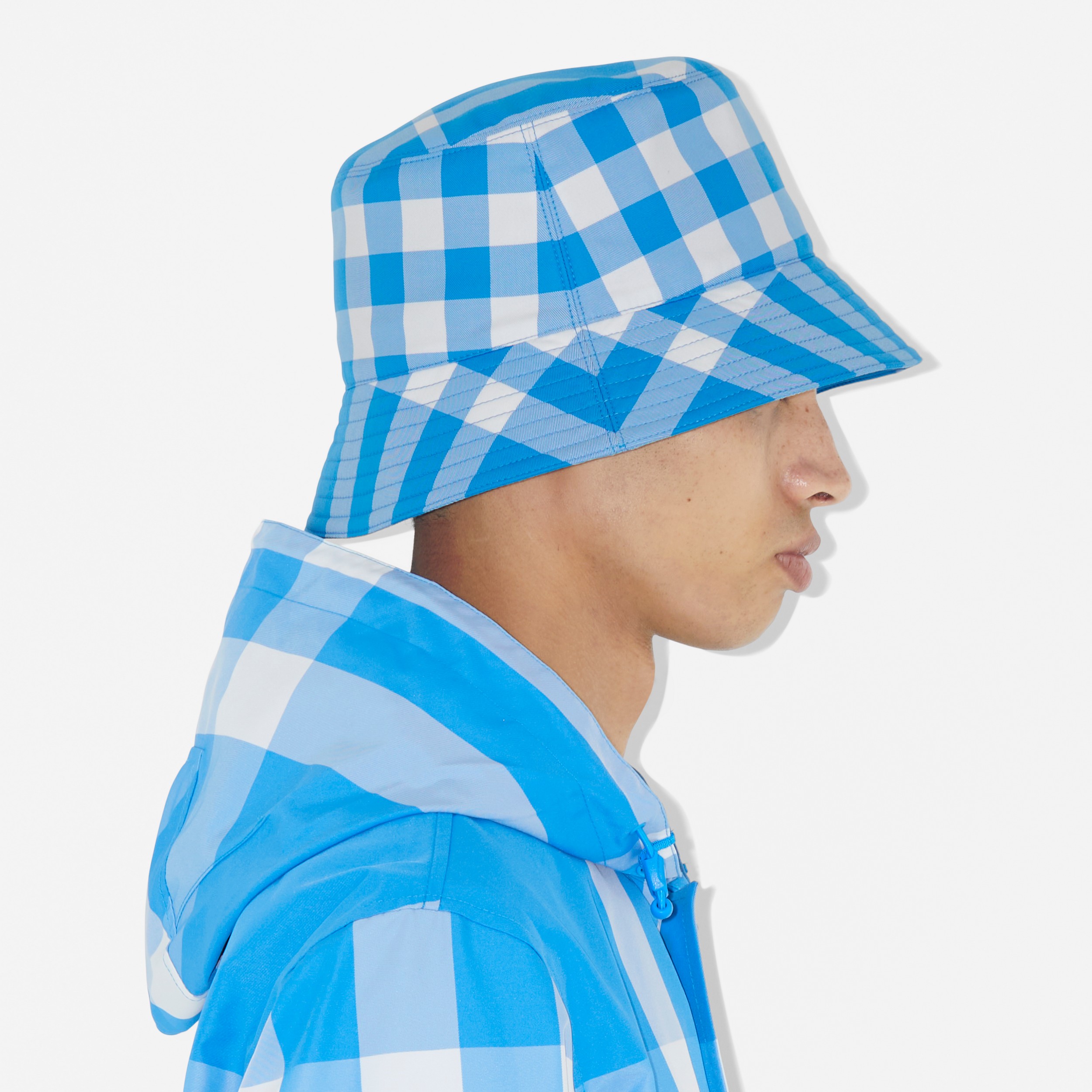 Chapéu Bucket de algodão Check (Azul Vívido) | Burberry® oficial - 4