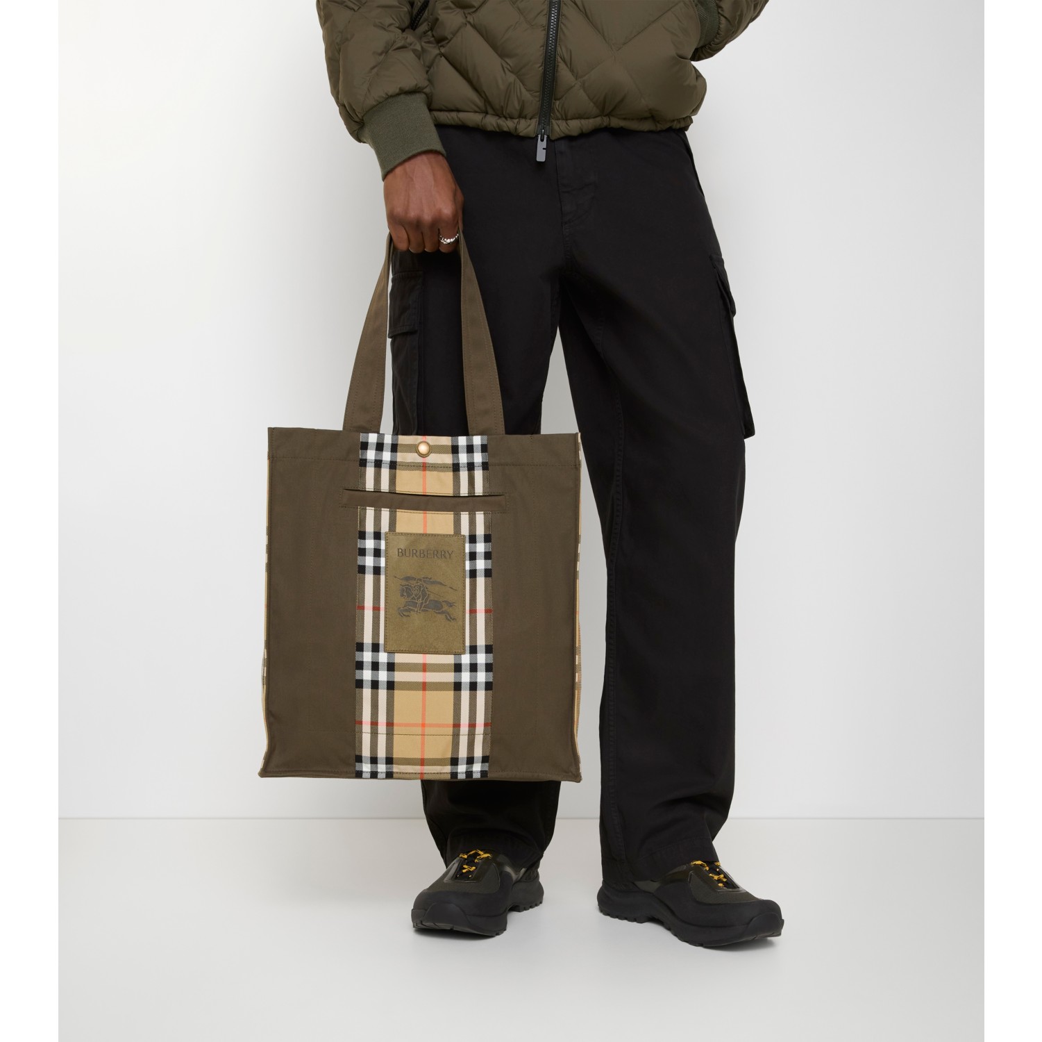 Check Trench Tote​