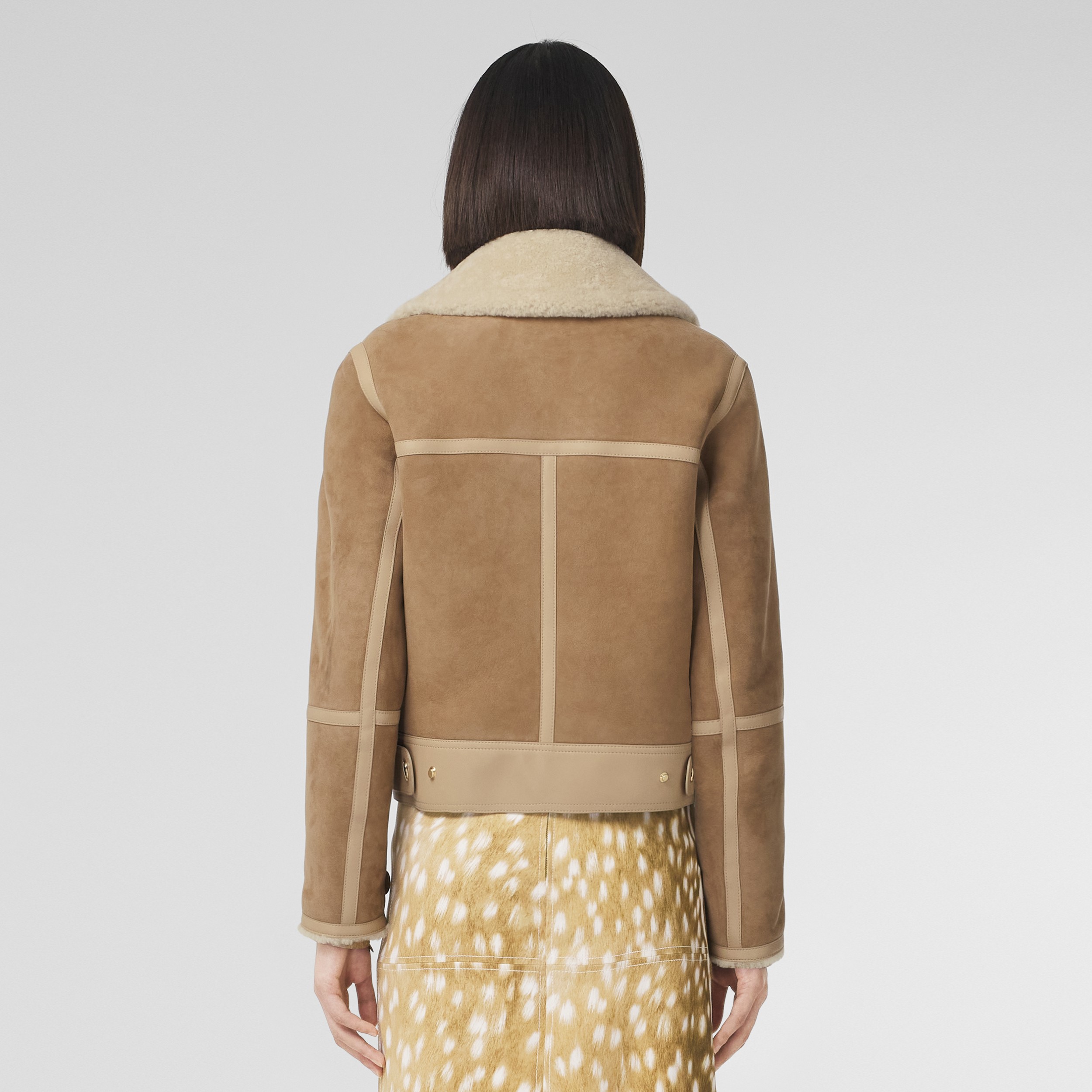 Pocket Detail Shearling Aviator Jacket in Soft Fawn - Women | Burberry® Official - 2
