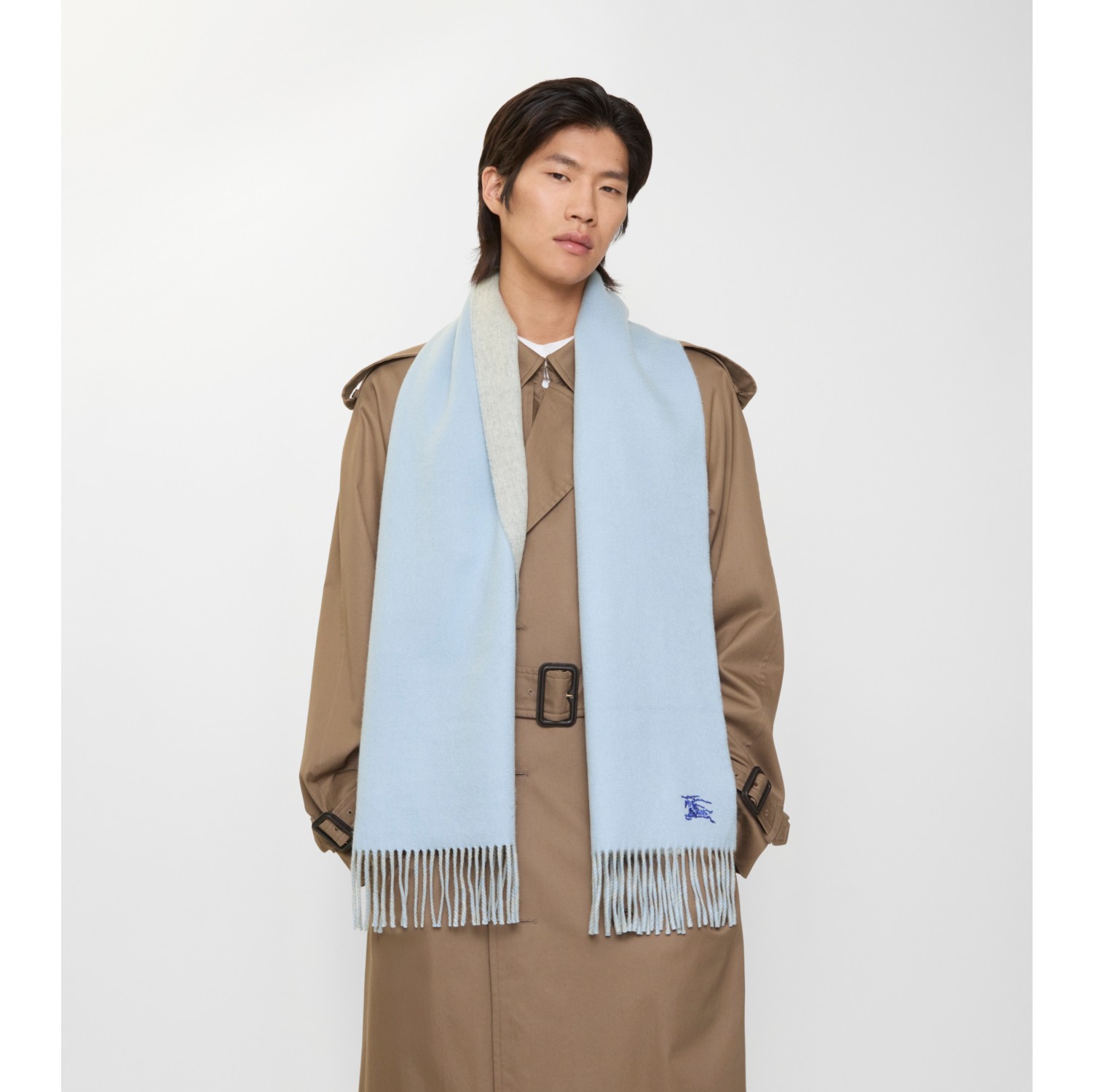 Reversible Cashmere Scarf in Bank/pale grey | Burberry® Official