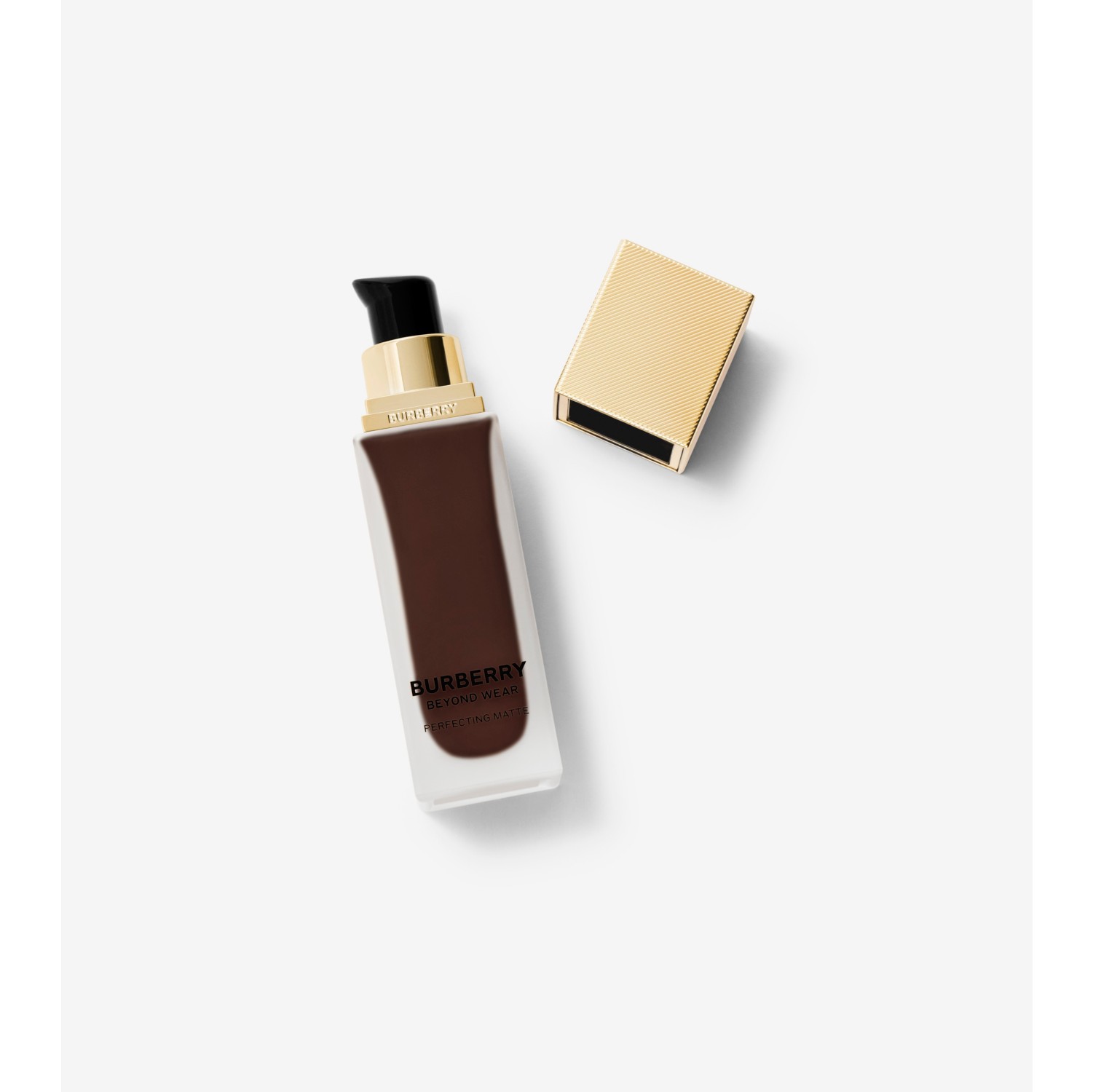 Beyond Wear Perfecting Matte Foundation – 150 Deep Neutral