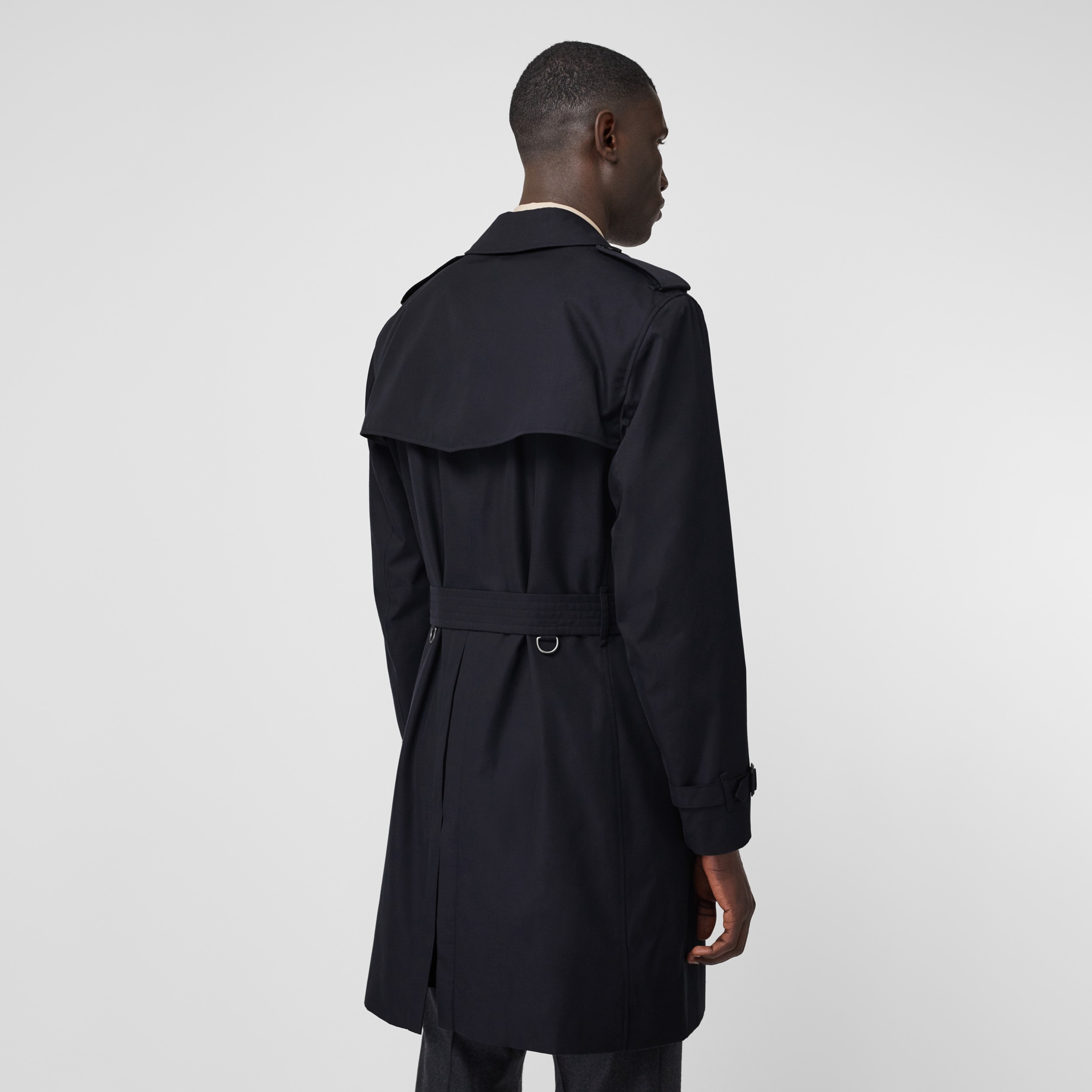 Skoleuddannelse Blå Parasit The Mid-length Kensington Trench Coat in Midnight - Men | Burberry® Official