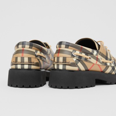 burberry boat shoes
