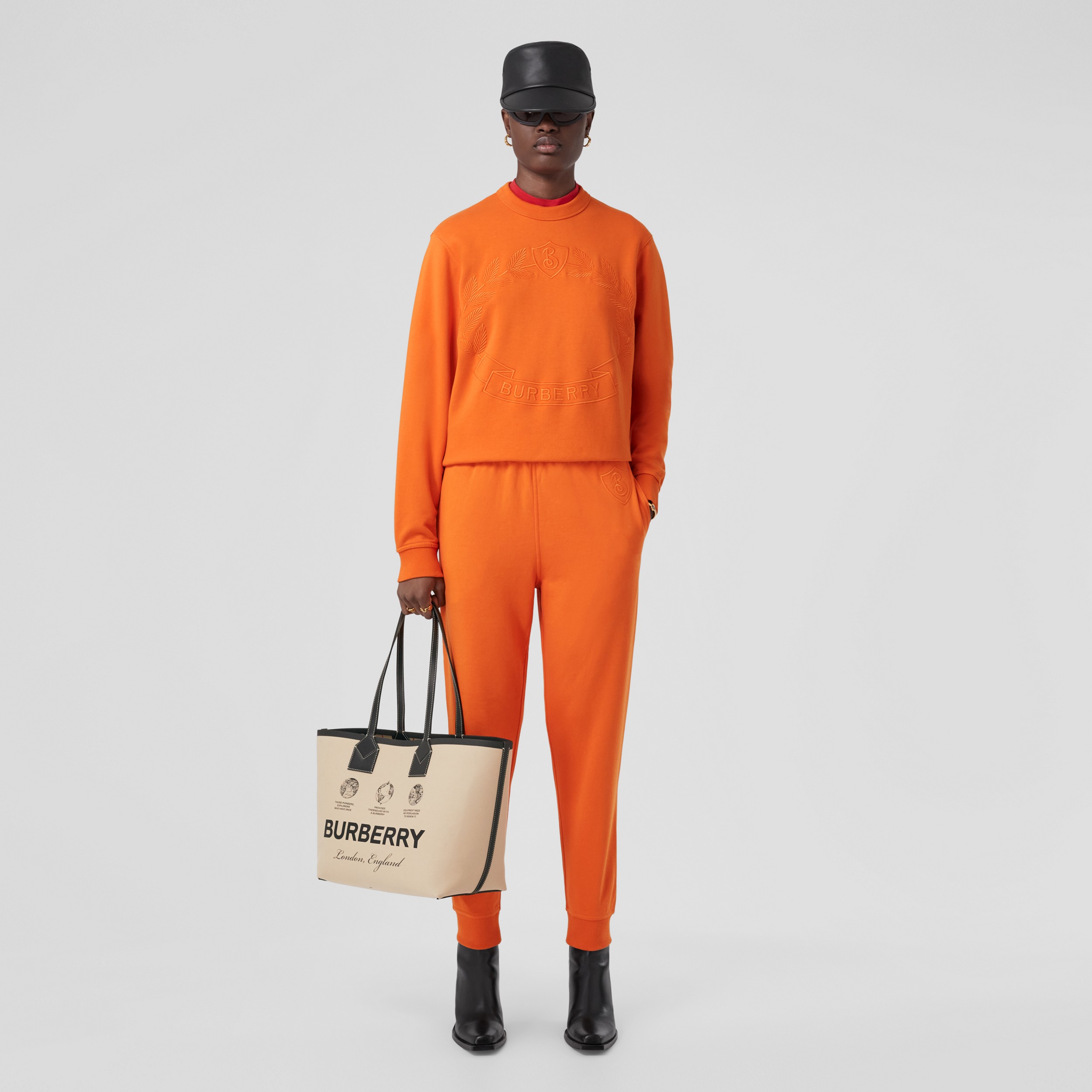 Pantaloni da jogging in cotone con lettera ricamata (Arancione Intenso) - Donna | Sito ufficiale Burberry® - 4