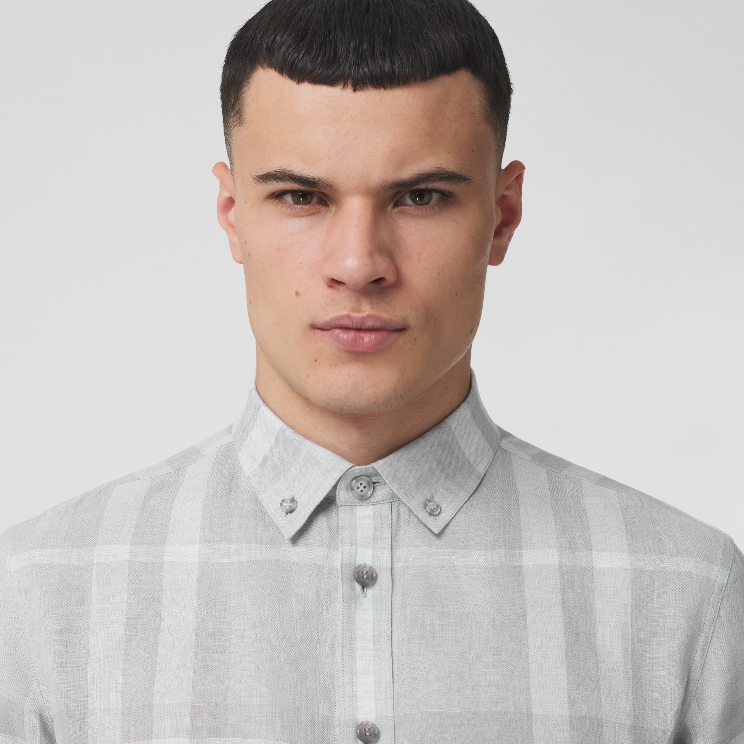 Buttondown Collar Check Linen Shirt in Grey Taupe Men Burberry