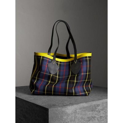 burberry purses yellow