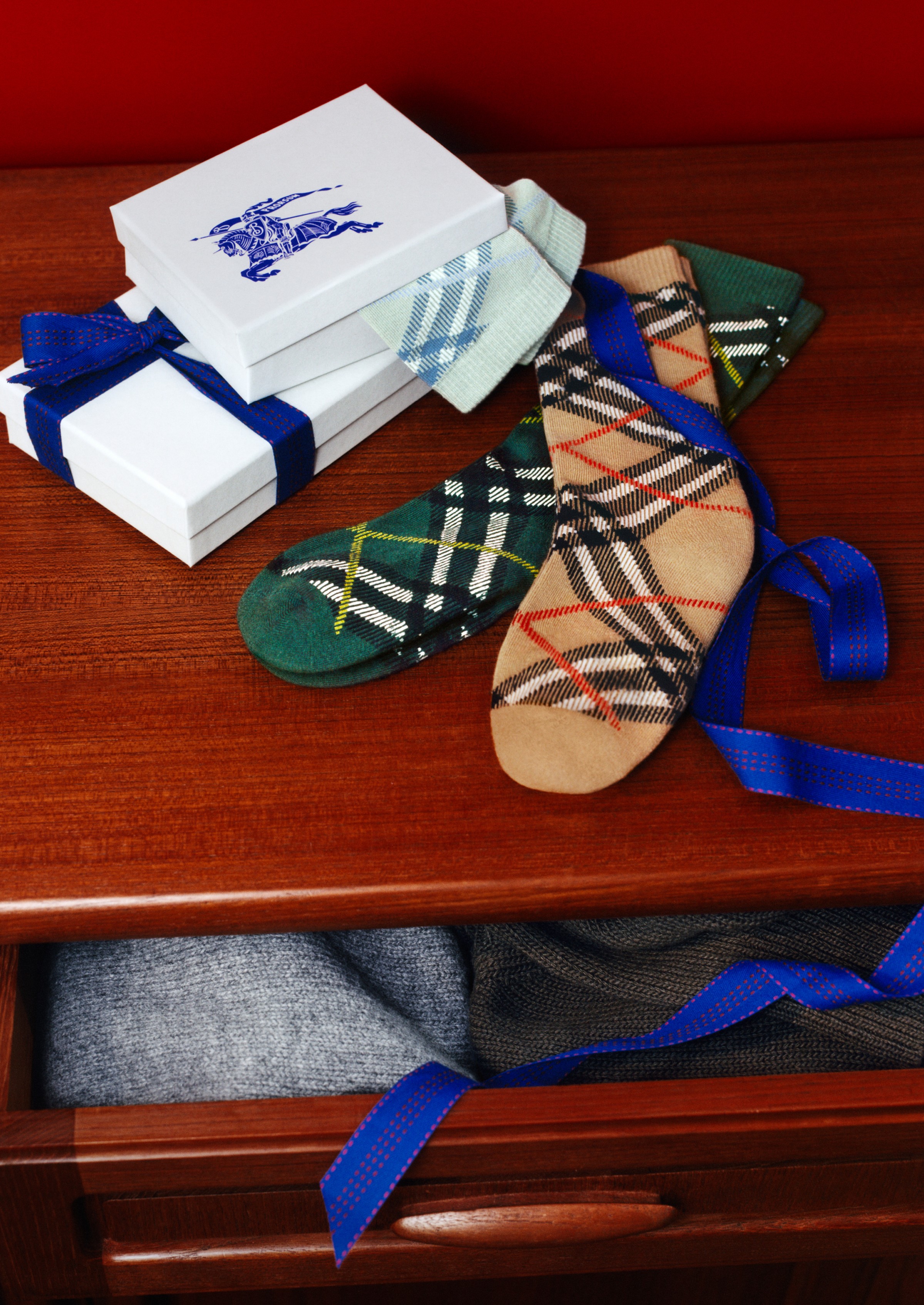 18658C3F-C0DB-4F31-9045-