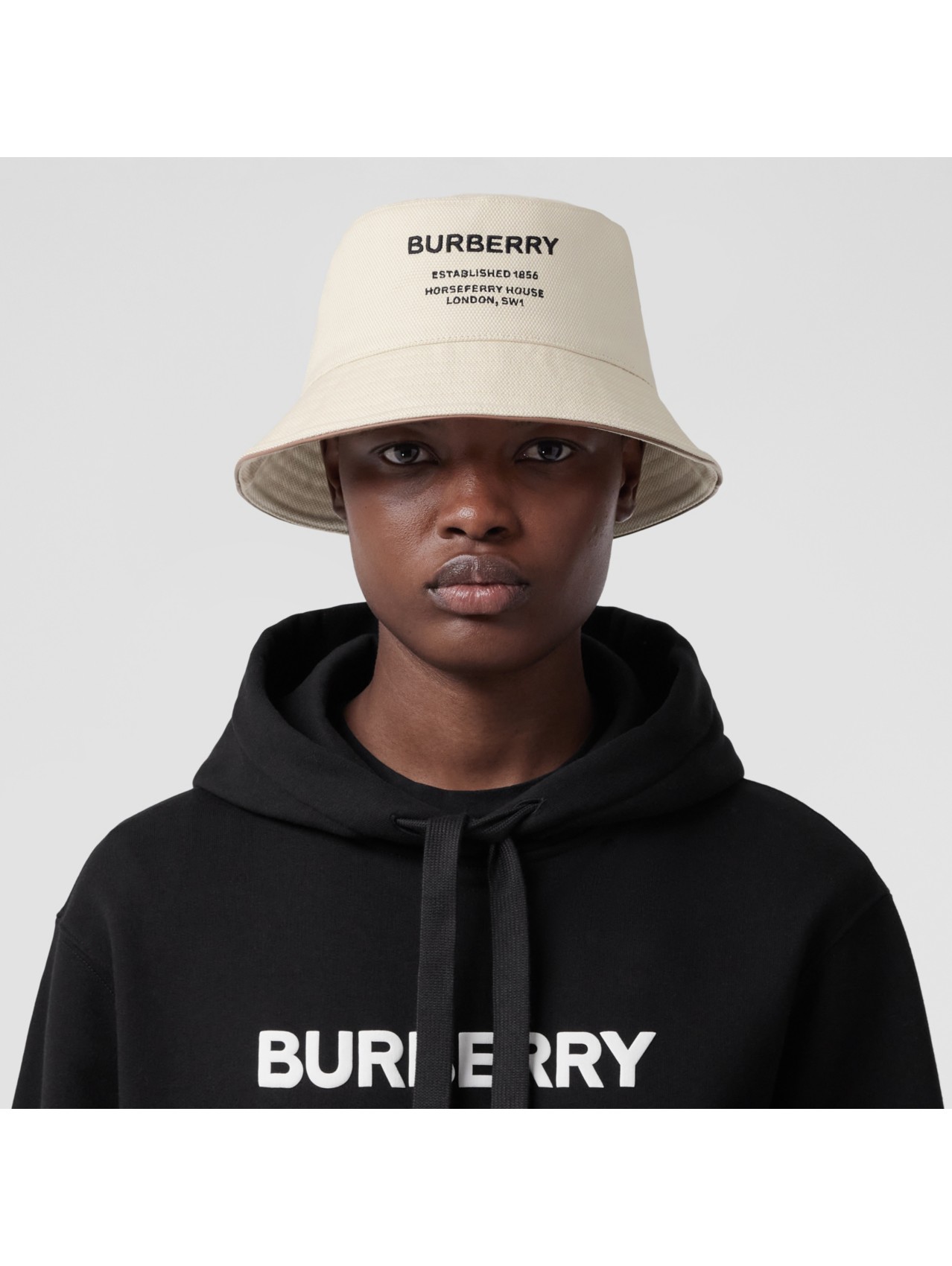 Gifts For Her | Women's Luxury Gifts | Burberry® Official