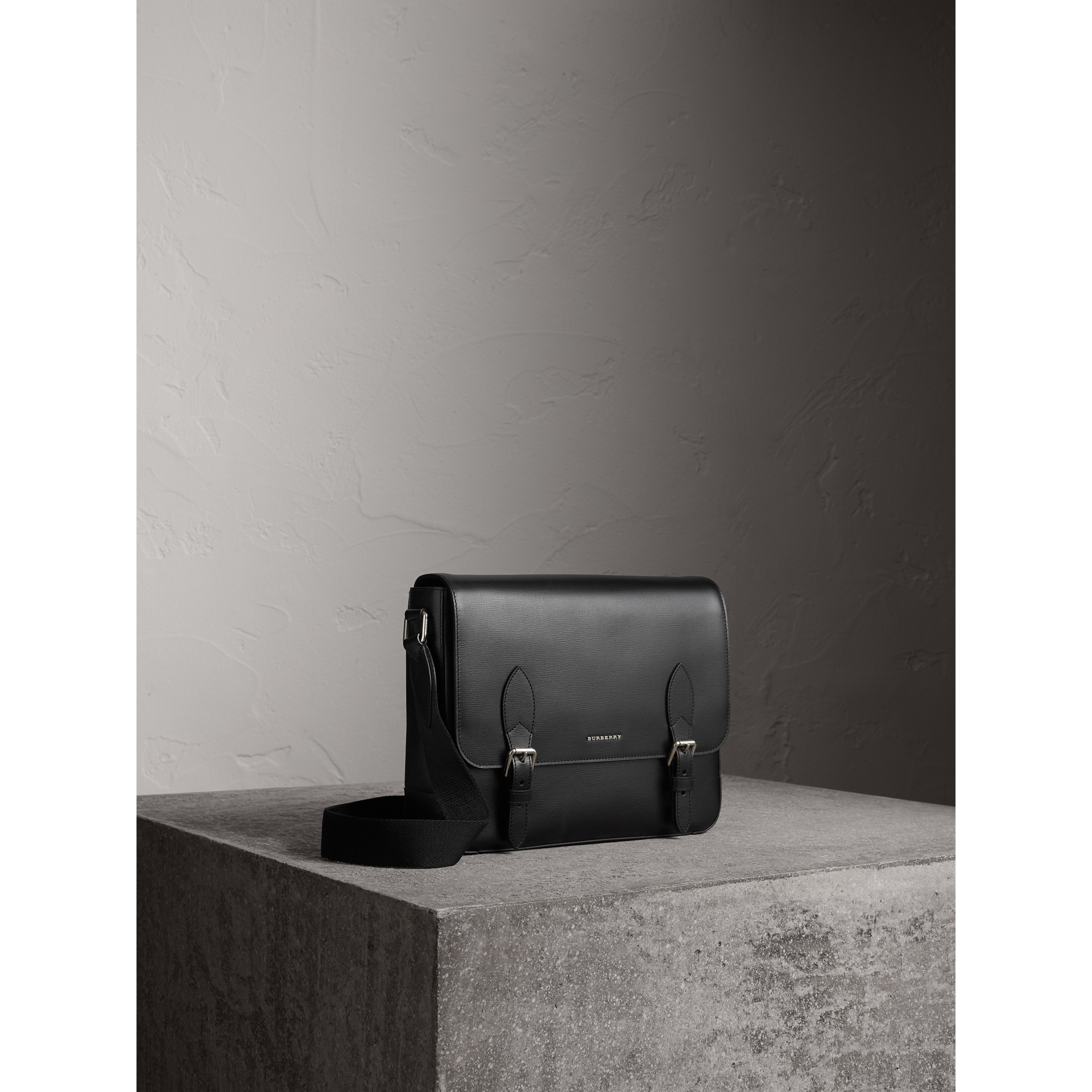 Medium London Leather Messenger Bag in Black Men Burberry United States