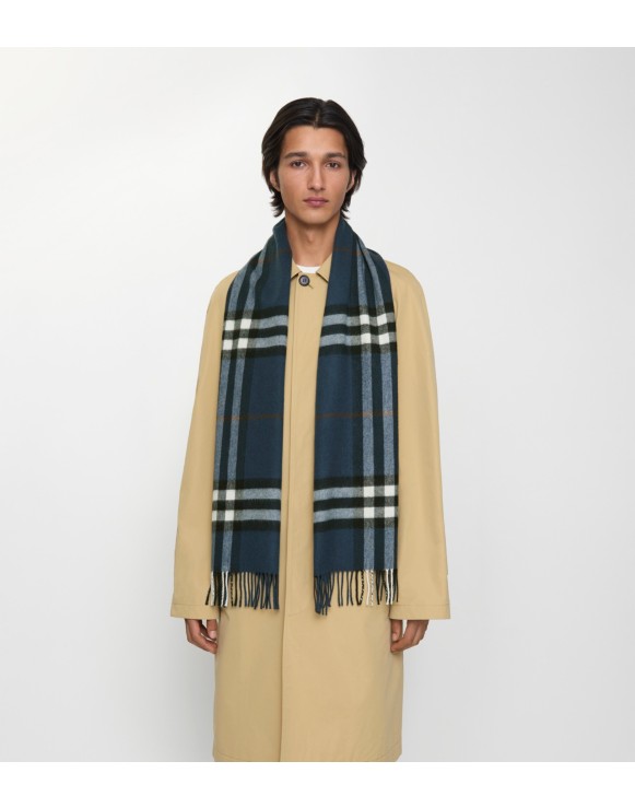 極美品　現行　BURBERRY　バンビ　ロゴ入り 鹿模様 フード付きジャケット BURBERRY | PAISLEY NYLON BOMBER JACKET