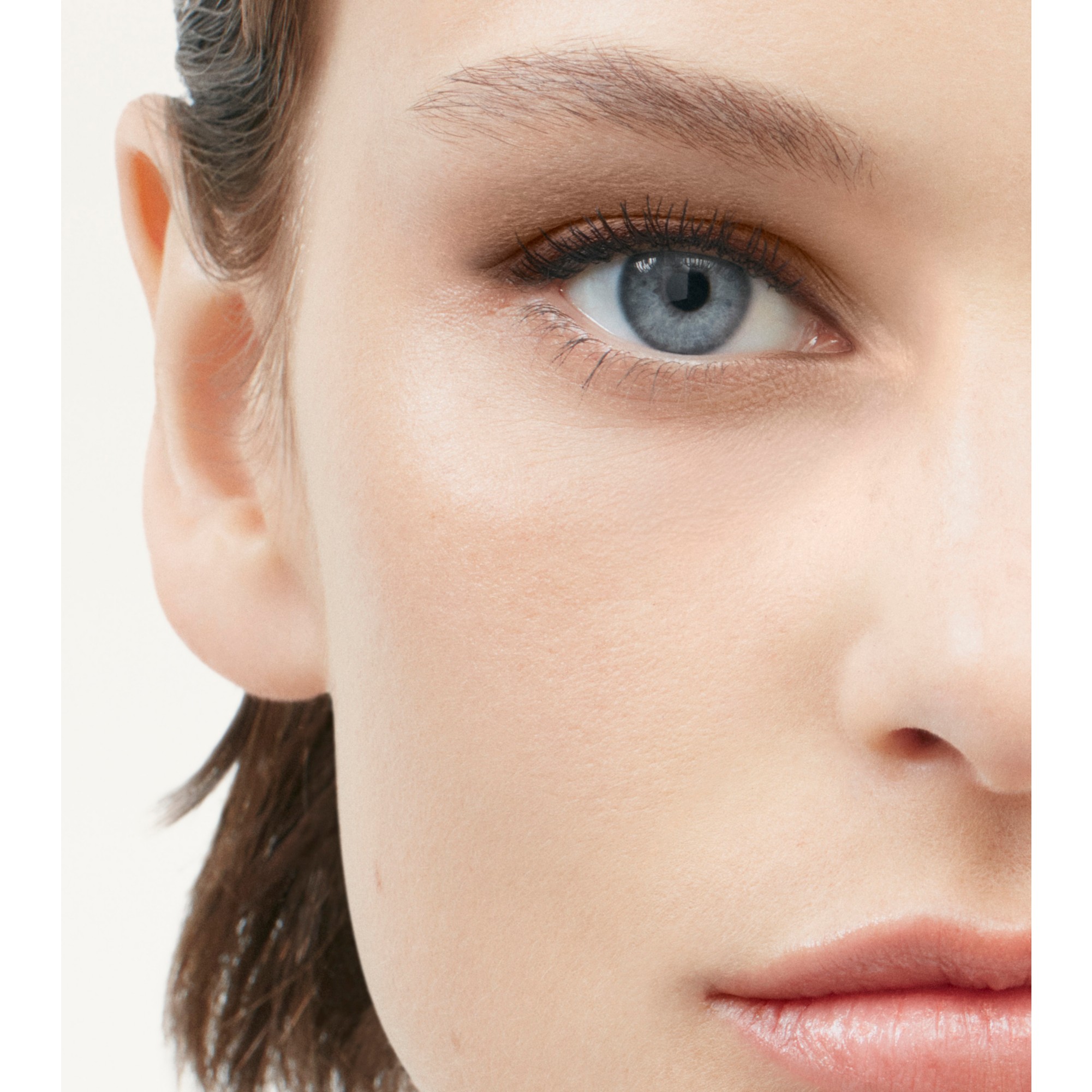 Burberry アイクアッド　02 Dusty caramel Burberry Eye Quad – Dusty Caramel No. 02 in Dusty Caramel 02