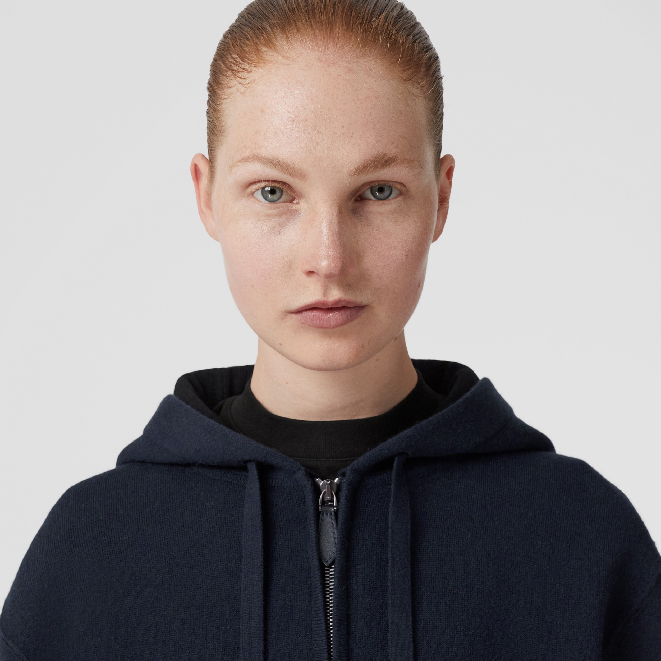 Embroidered Logo Cashmere Zip Hoodie in Dark Charcoal Blue - Women | Burberry® Official - 2