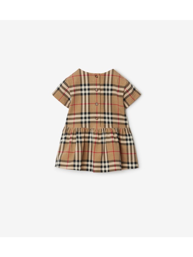 Baby burberry hot sale clothes