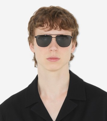 Stripe Detail Pilot Sunglasses In Black - Men | Burberry® Official