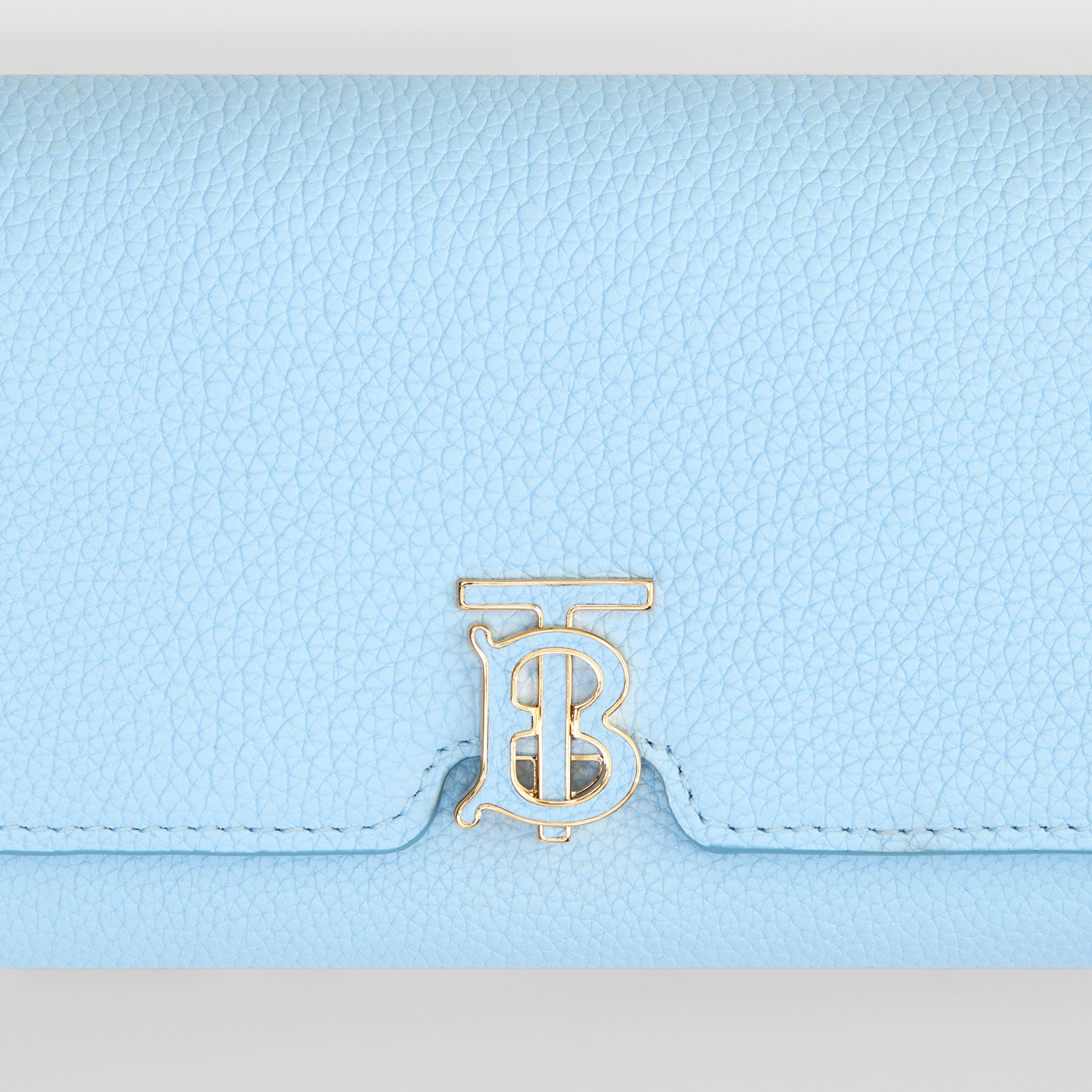 Brieftasche aus Narbleder im Kontinentalformat mit Thomas Burberry-Monogramm (Hellblau) - Damen | Burberry® - 2