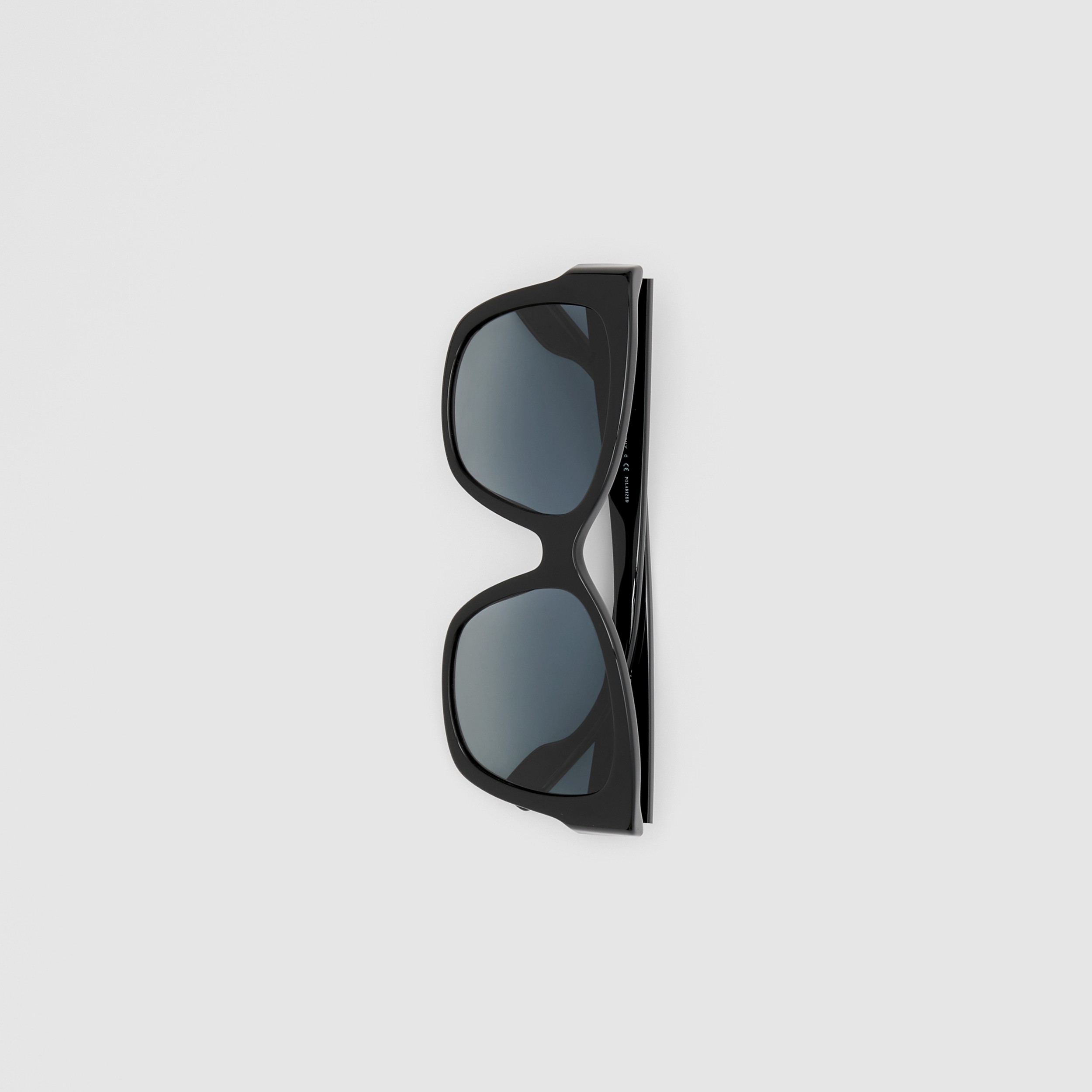 Óculos de sol com armação quadrada e monograma (Preto) - Mulheres | Burberry® oficial - 4