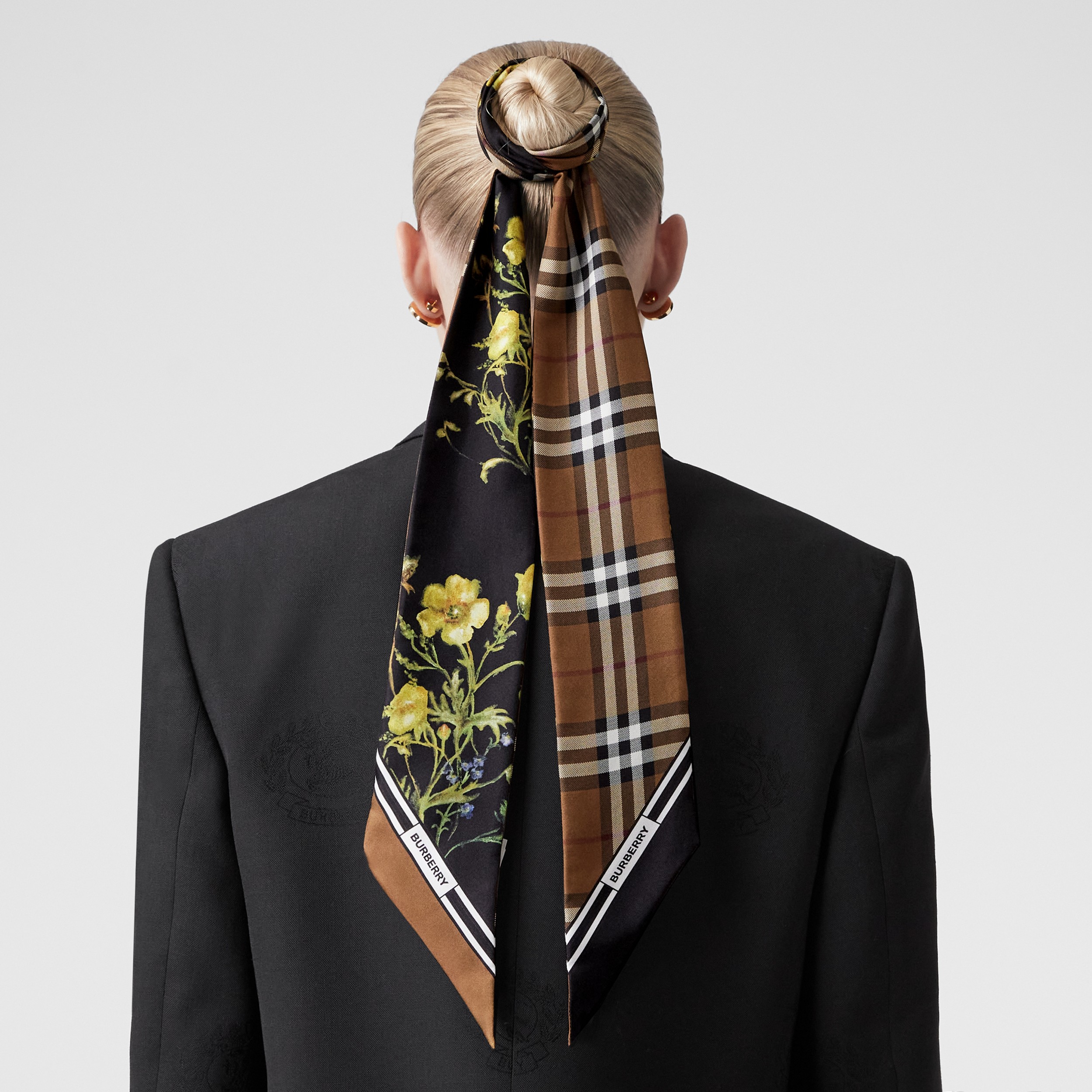 Montage Print Silk Skinny Scarf in Black | Burberry® Official - 3
