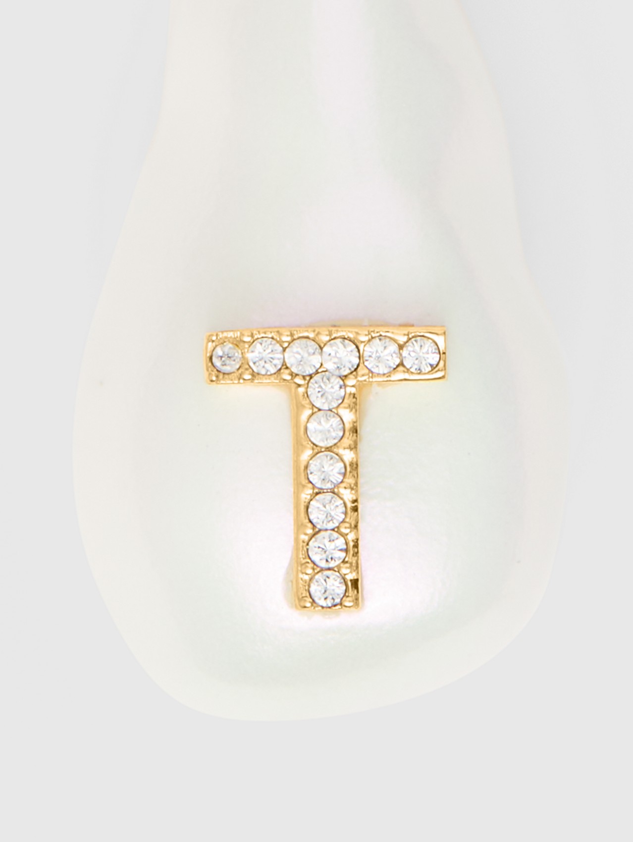 Lettre bijou  T  en perle en résine avec cristaux – exclusivité en ligne (Or Clair/nacre)