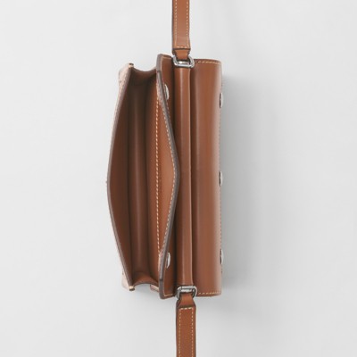 mini horseferry print title bolsa with pocket detail