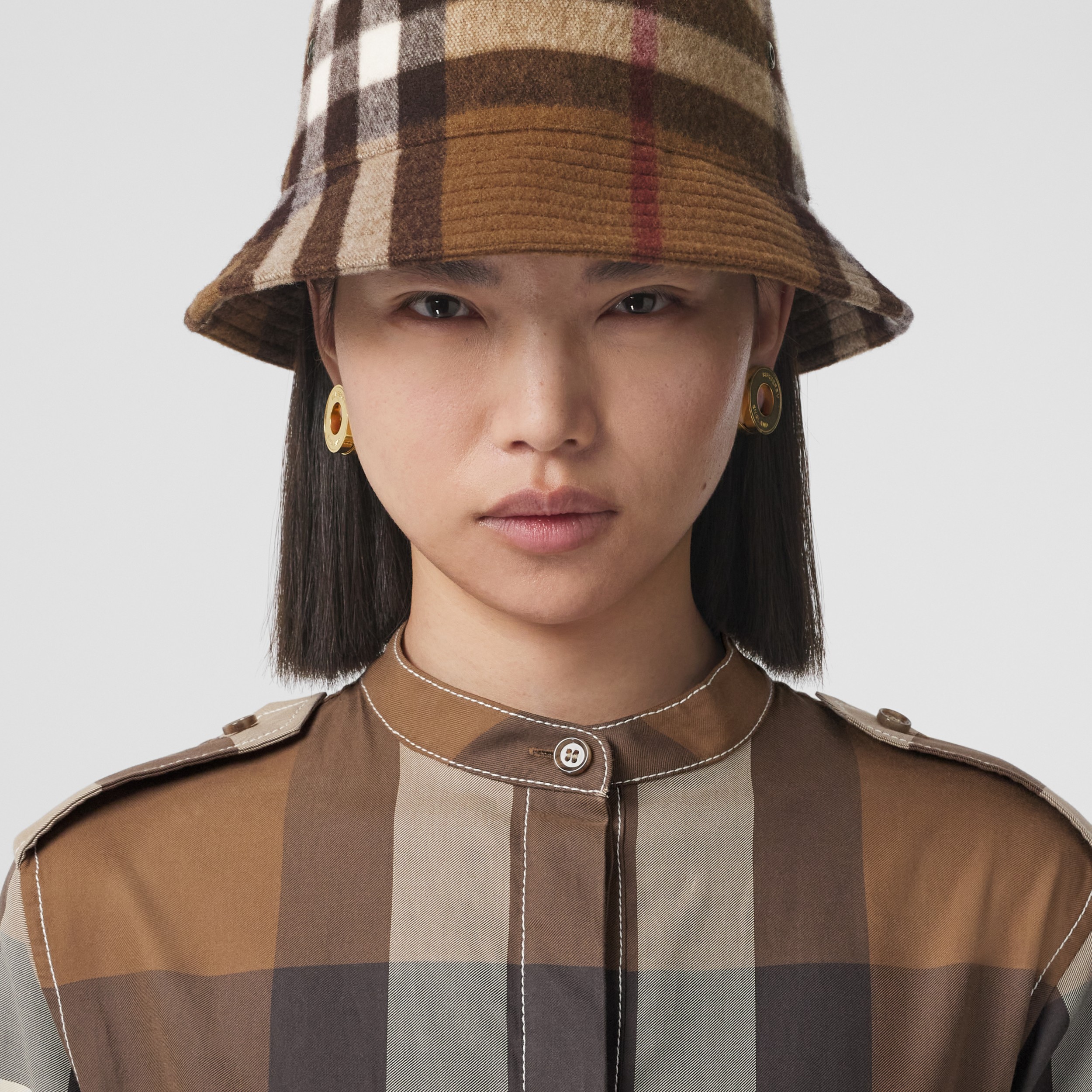 Exaggerated Check Cotton Tie-waist Shirt Dress in Dark Birch Brown | Burberry® Official - 2