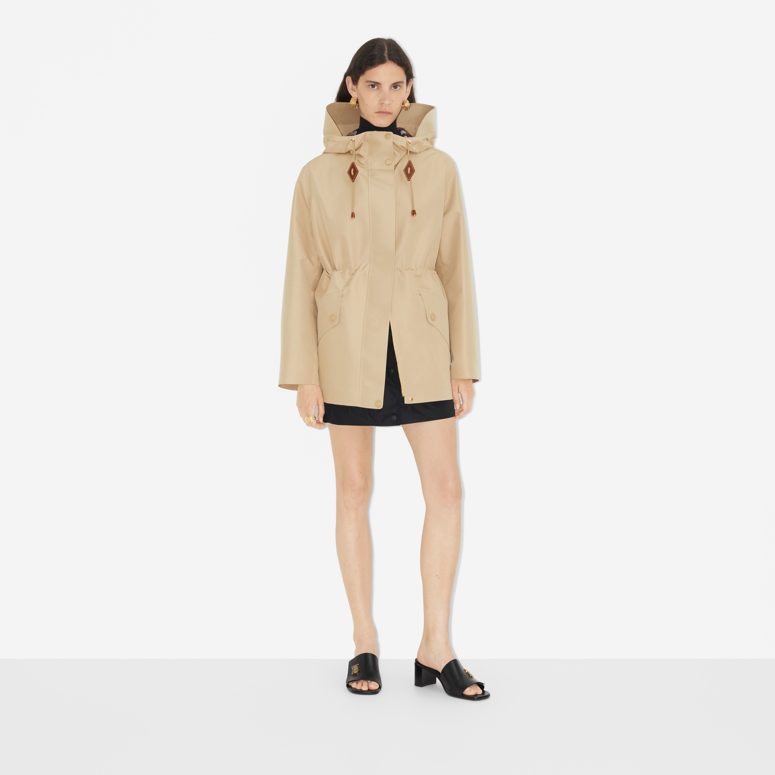 ライトウェイト フーデッドジャケット (ソフトフォーン) - ウィメンズ