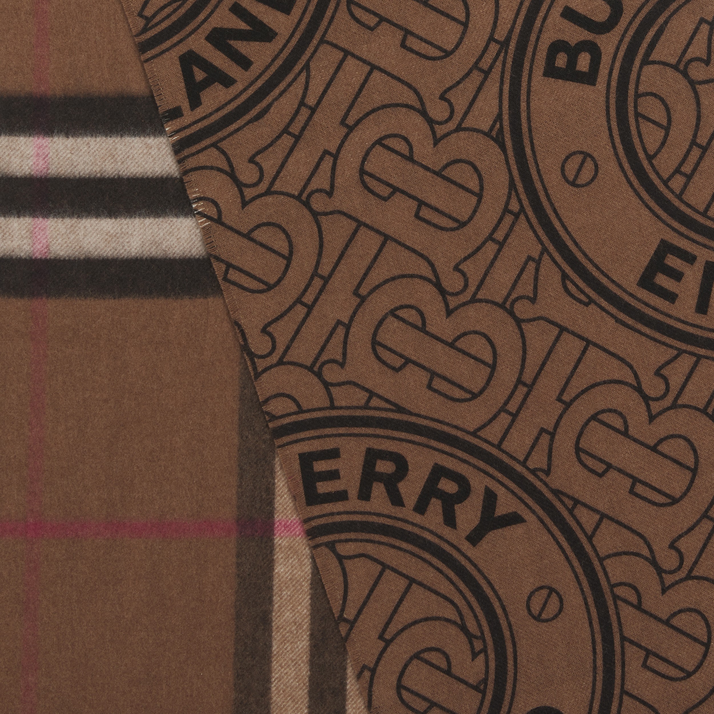 Sciarpa reversibile in cashmere con collage di stampe (Marrone Betulla) | Sito ufficiale Burberry® - 2