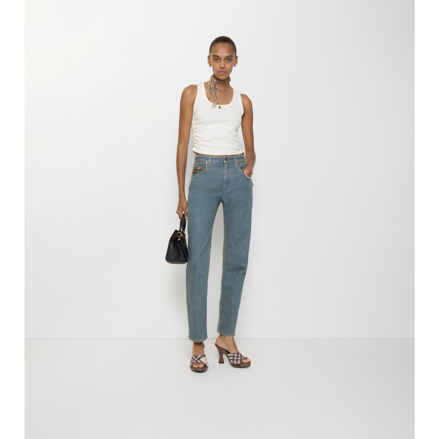 Jean straight taille mi-haute