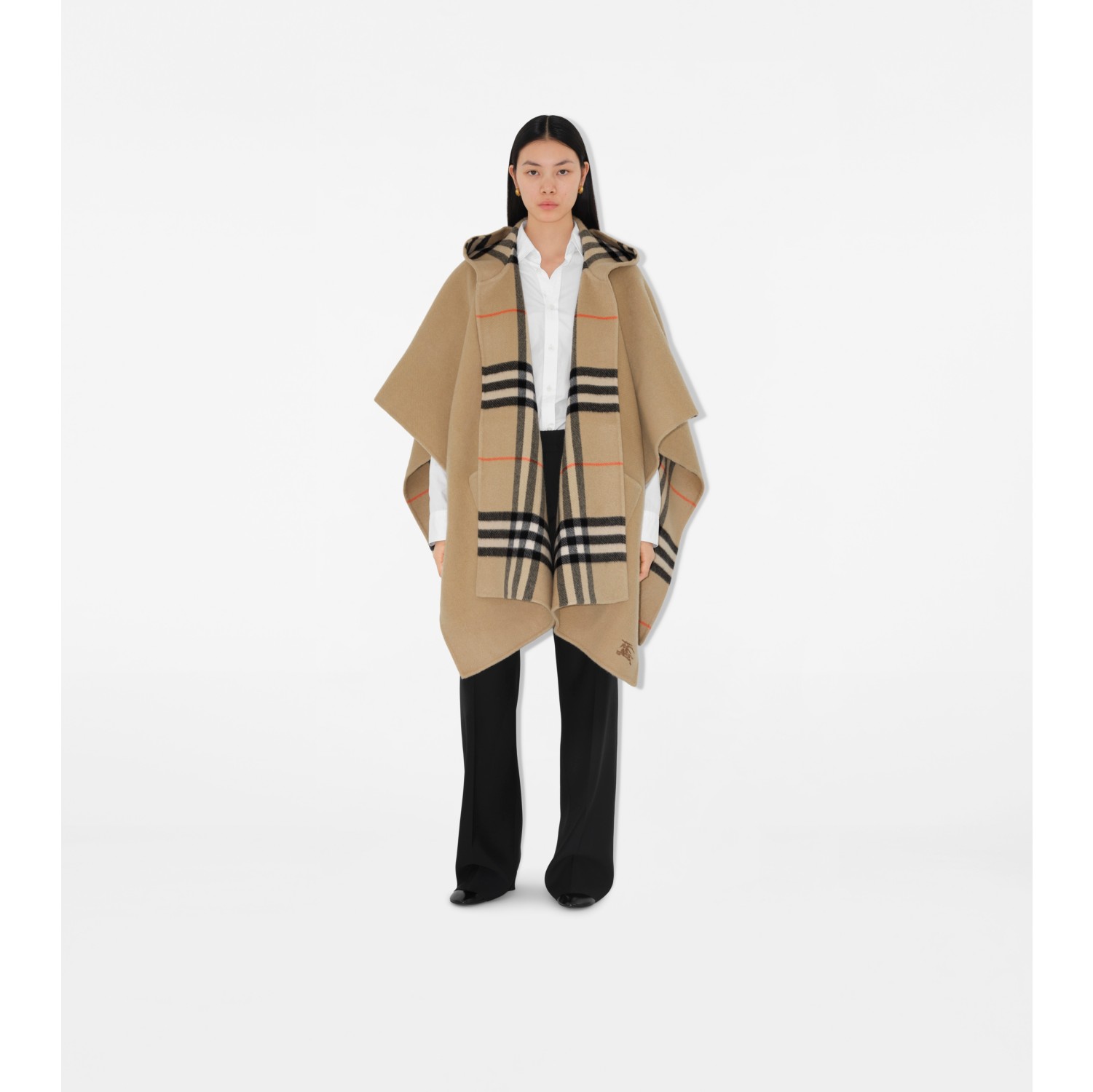 Reversible Check Cashmere Cape in Sand Burberry Official