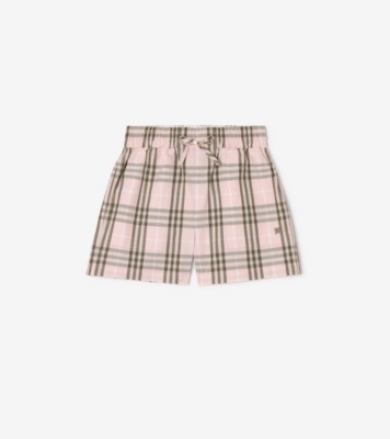 1D8921AE-4BF3-422D-9C49-