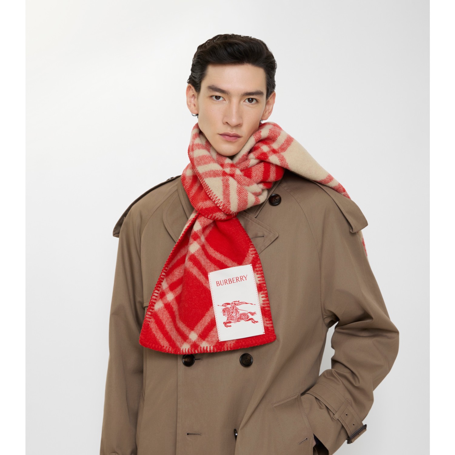 Wollschal mit Karomuster