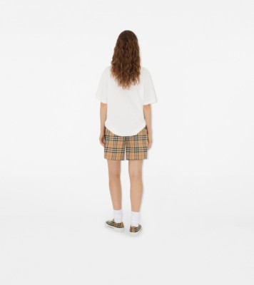 ショートパンツ BURBERRY Women Shorts  Burmudas 8052748A7028 Beige Burberry Check Bermuda shorts in beige - Burberry | Mytheresa