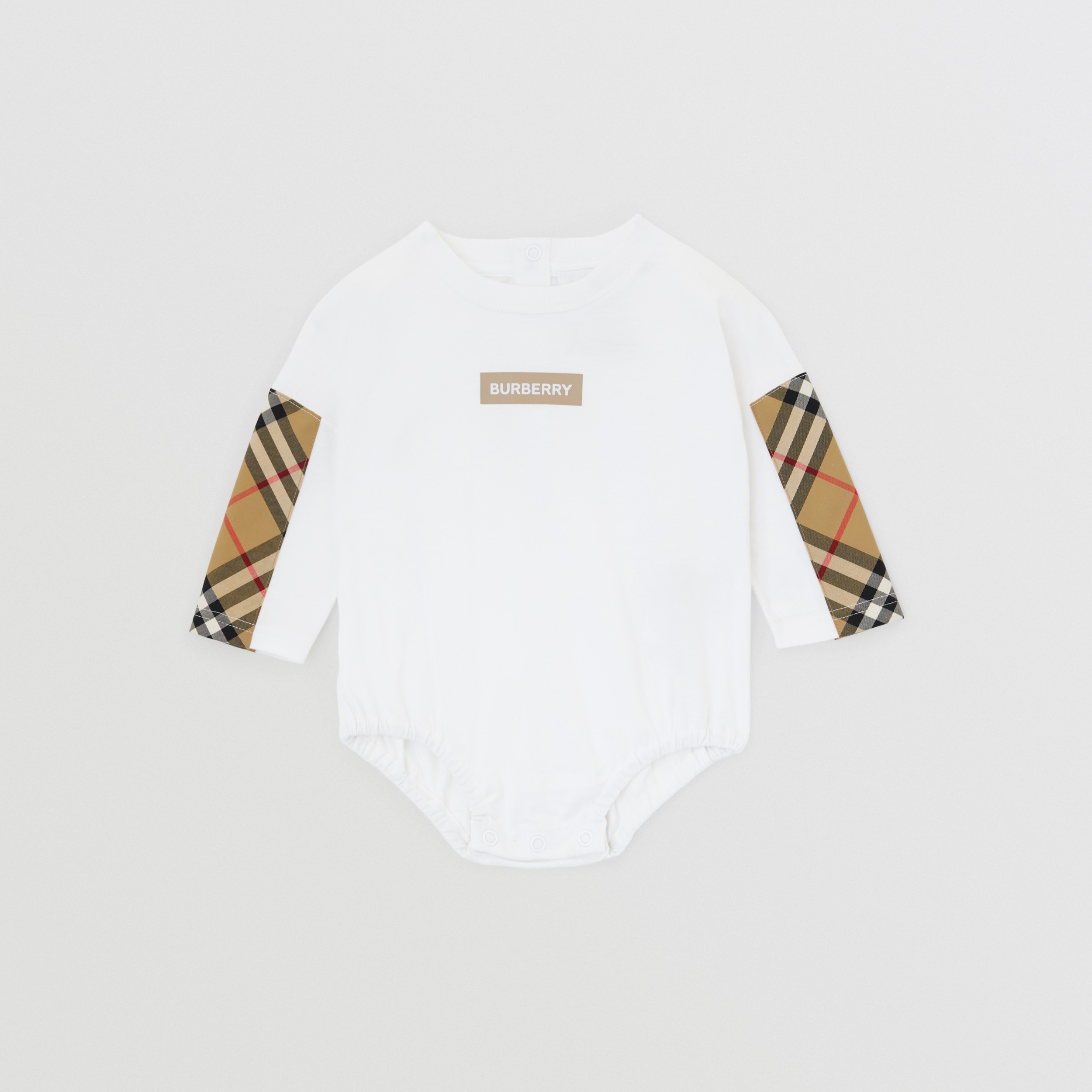 Vintage Check Cotton Three-piece Baby Gift Set in Archive Beige - Children | Burberry® Official - 2