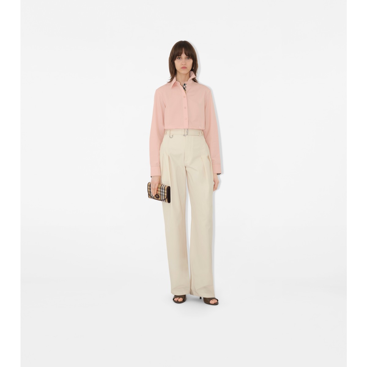  Check Highlands Chain Strap Wallet​