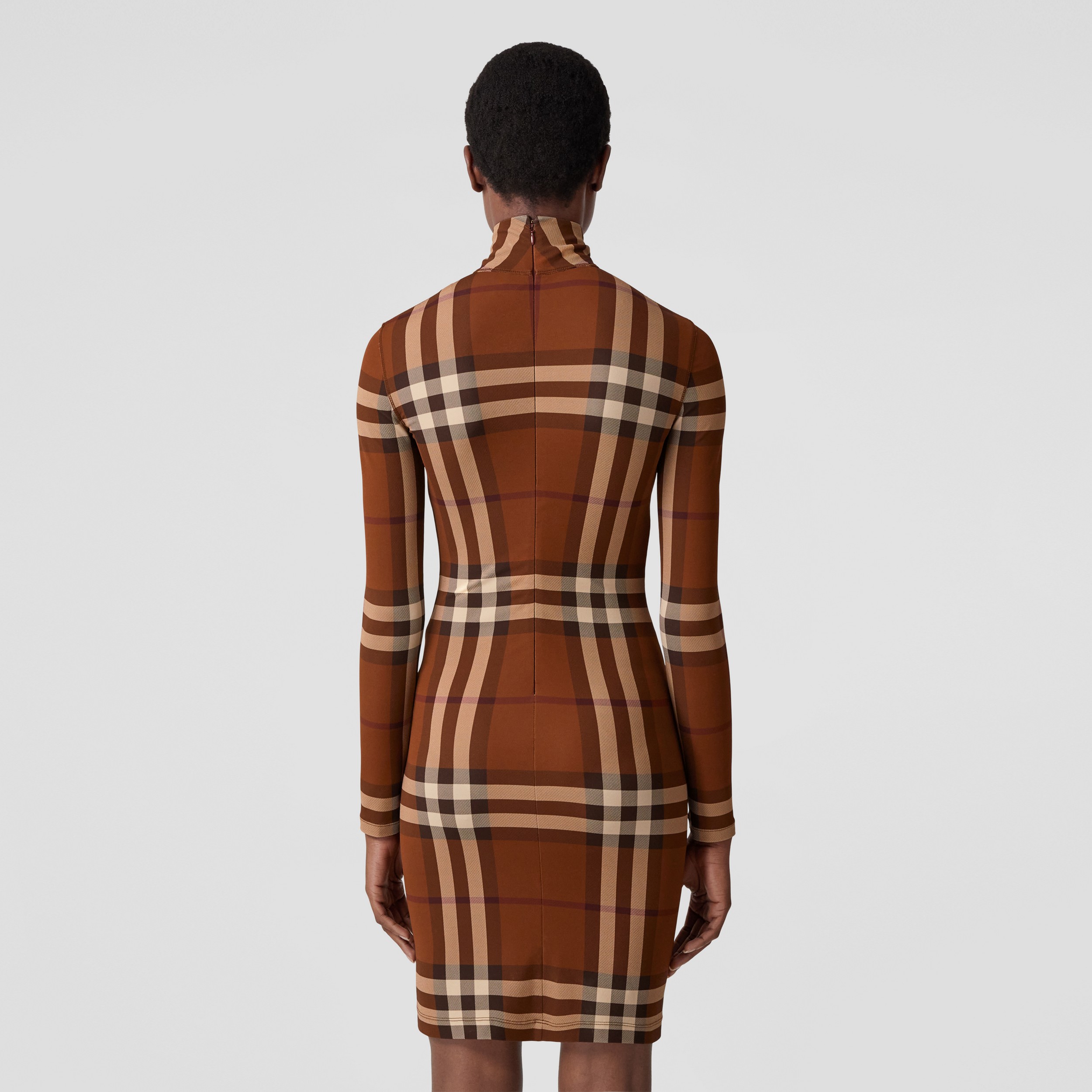 Robe à col entonnoir en jersey stretch check (Bouleau Brun Sombre) - Femme | Site officiel Burberry® - 3