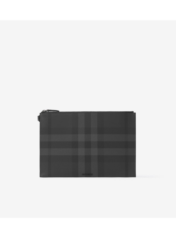 Burberry clutch hotsell bag men