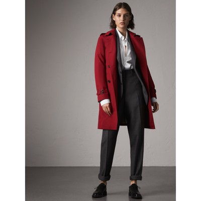 The Kensington – Long Heritage Trench Coat in Parade Red - Women | Burberry