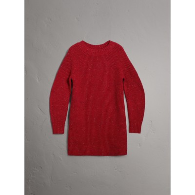 red burberry sweater