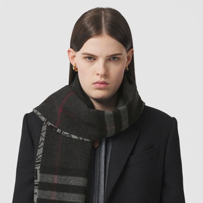 burberry reversible scarf