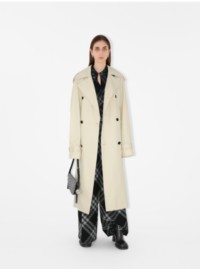 Colección de mujer para verano 2024 de Burberry 