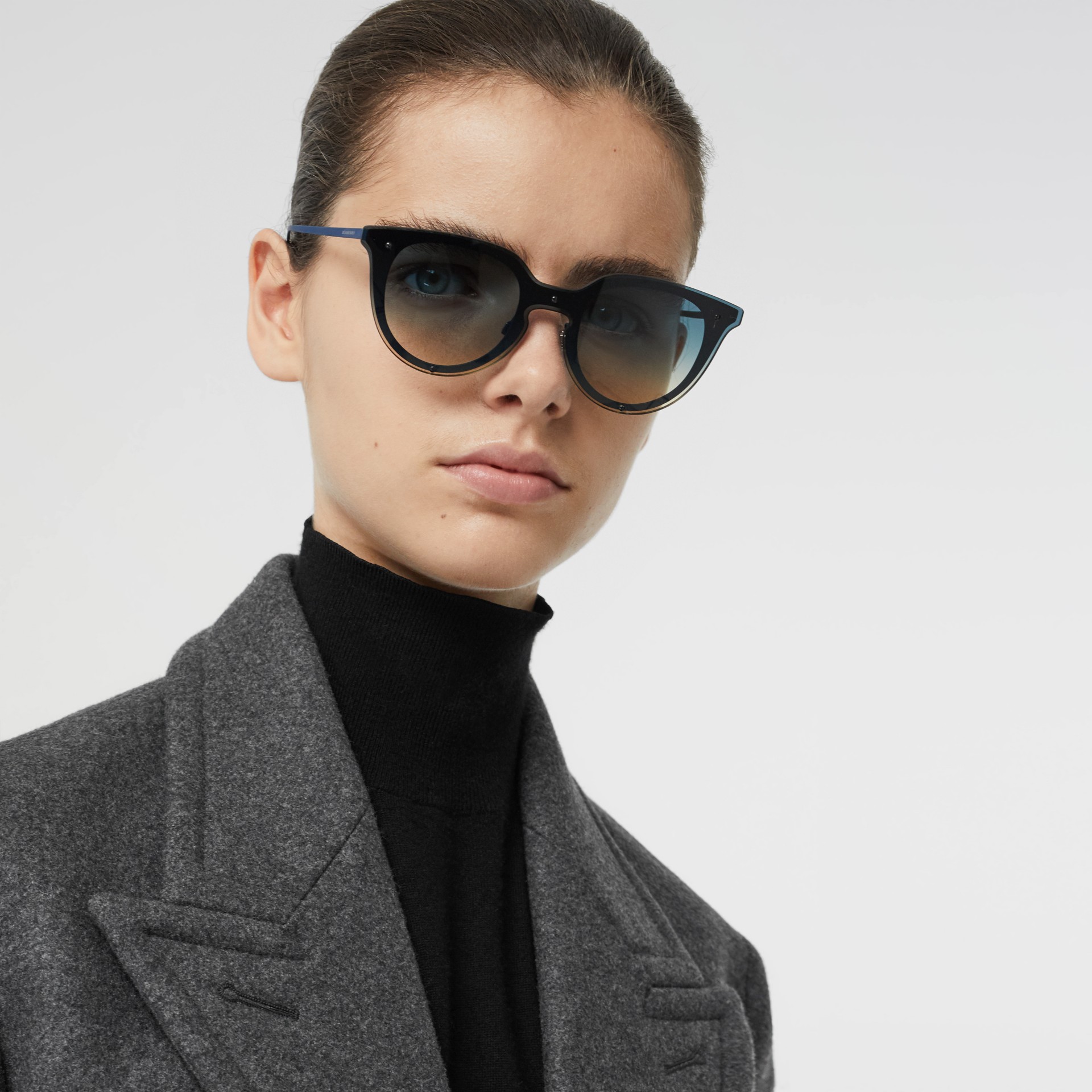 Keyhole Round Frame Shield Sunglasses in Blue Women Burberry United